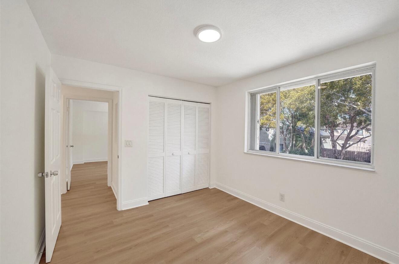 11208 Rhapsody, Hollywood FL 33026