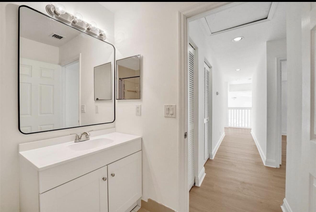 11208 Rhapsody, Hollywood FL 33026