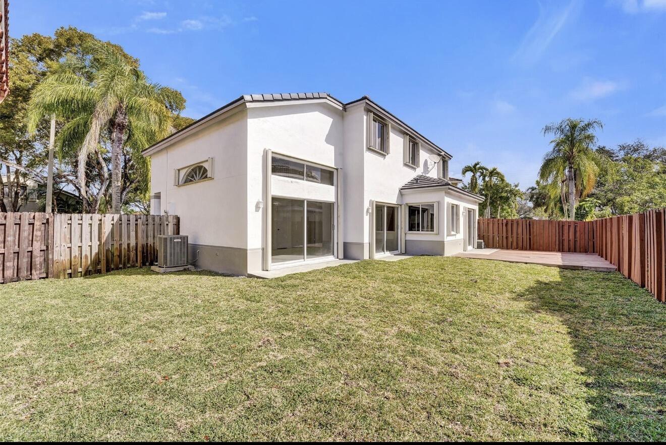 11208 Rhapsody, Hollywood FL 33026