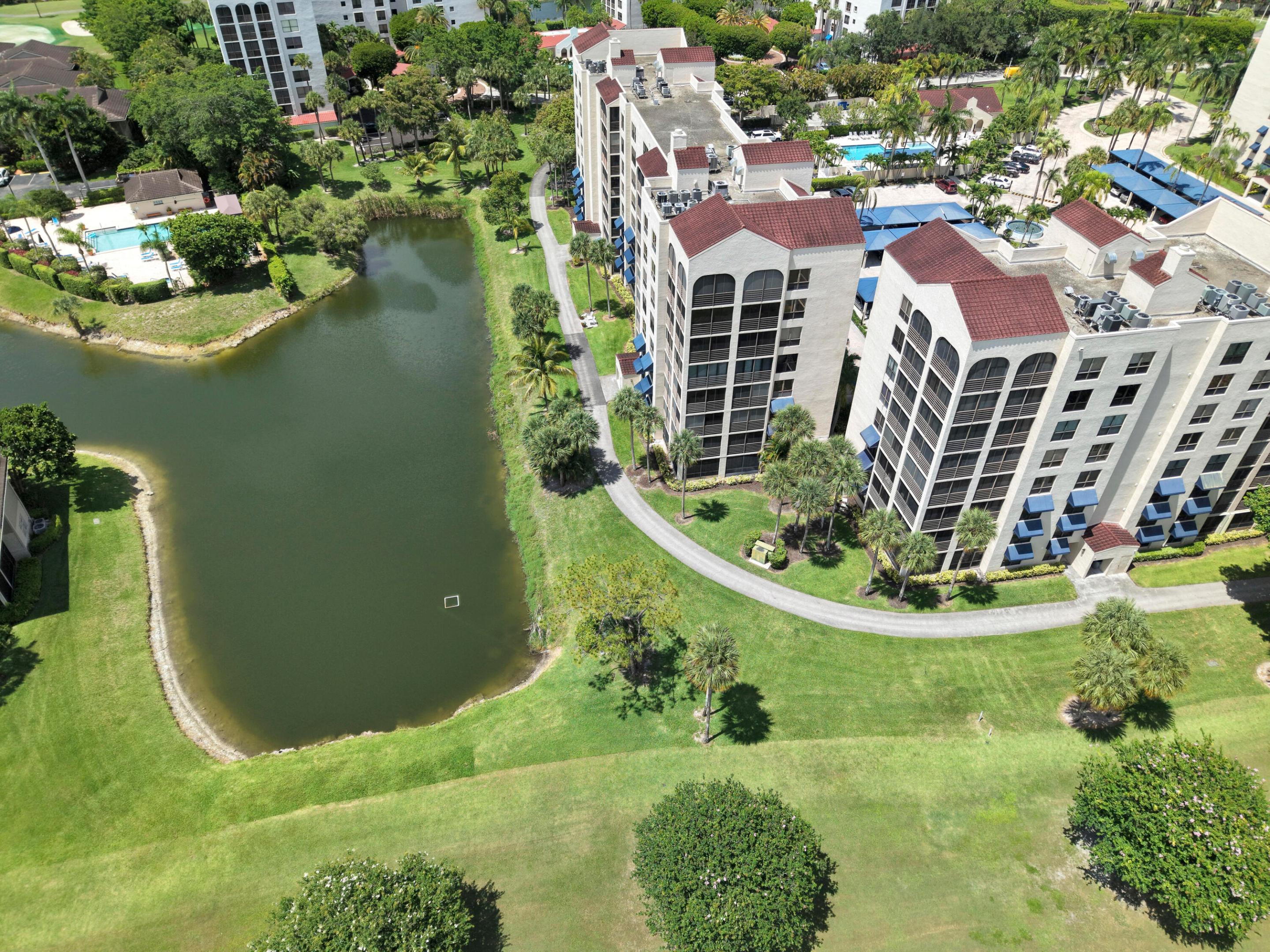 7578 Regency Lake #802, Boca Raton FL 33433