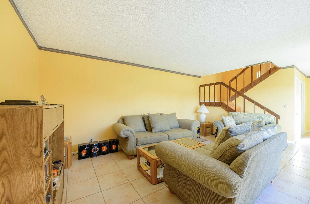 4101 N Waterview #41-a, Palm Springs FL 33461