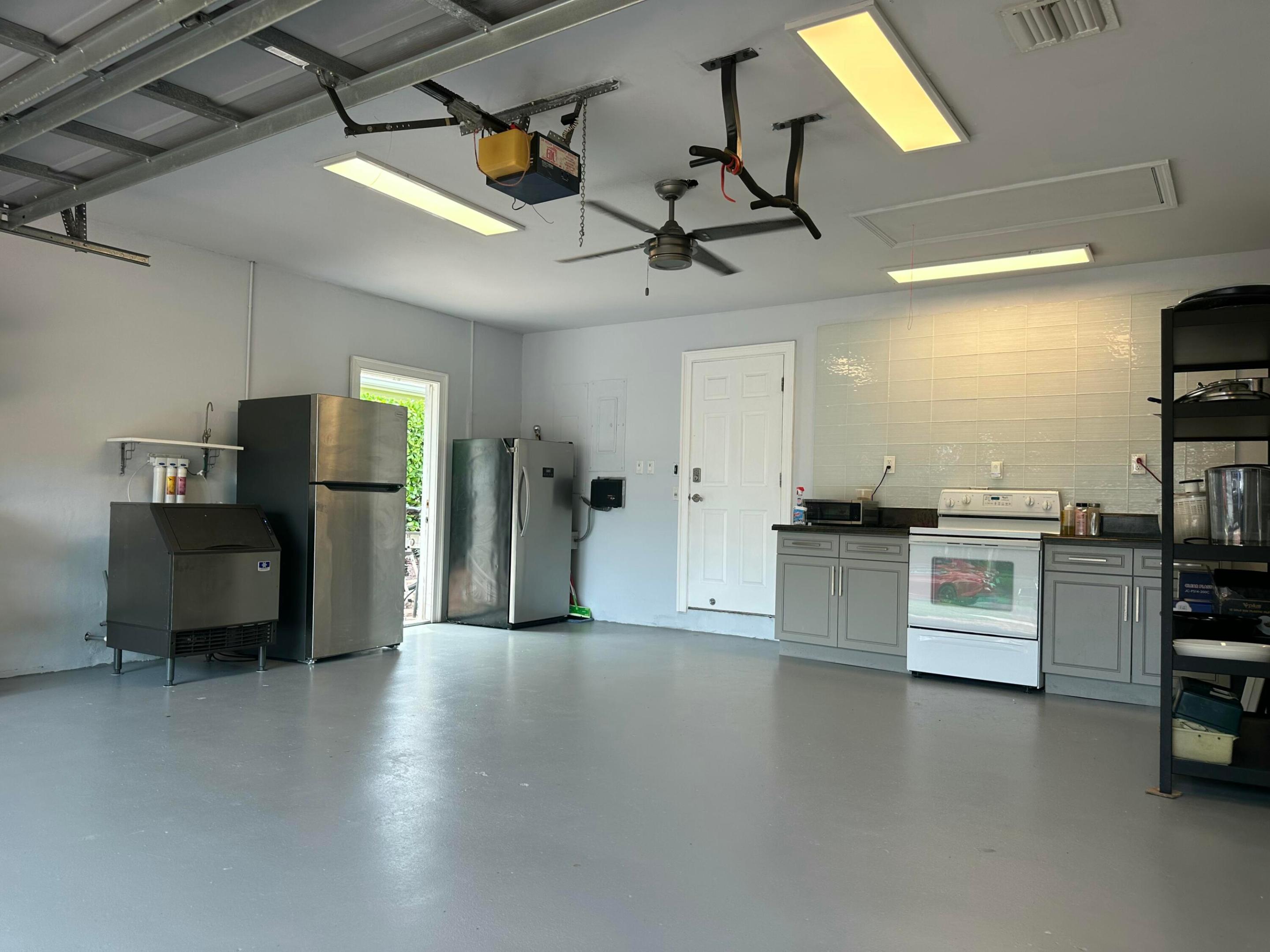 2151 NW 30th, Boca Raton FL 33431