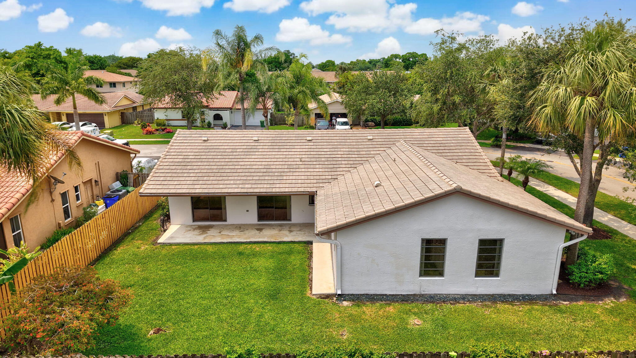 7909 NW 18th, Margate FL 33063