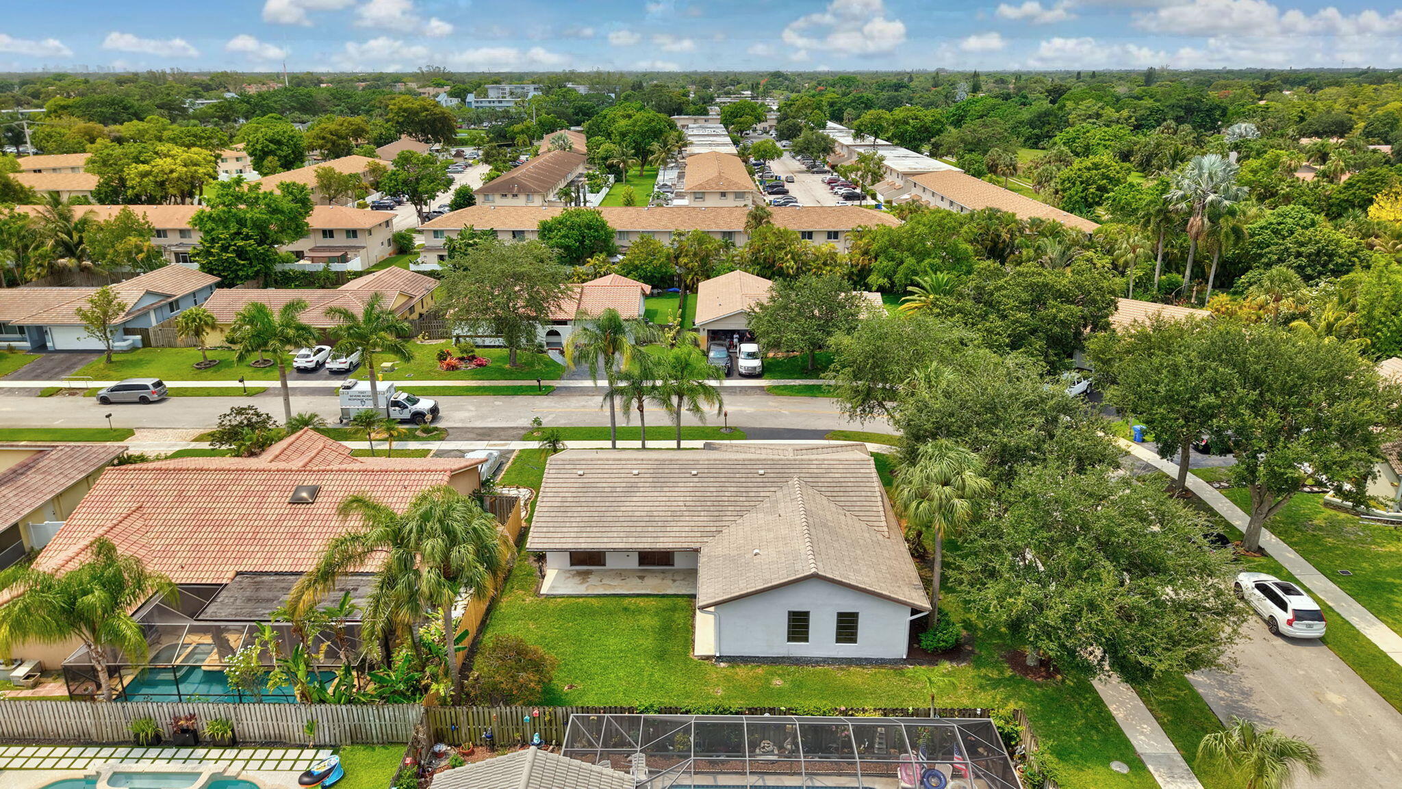 7909 NW 18th, Margate FL 33063