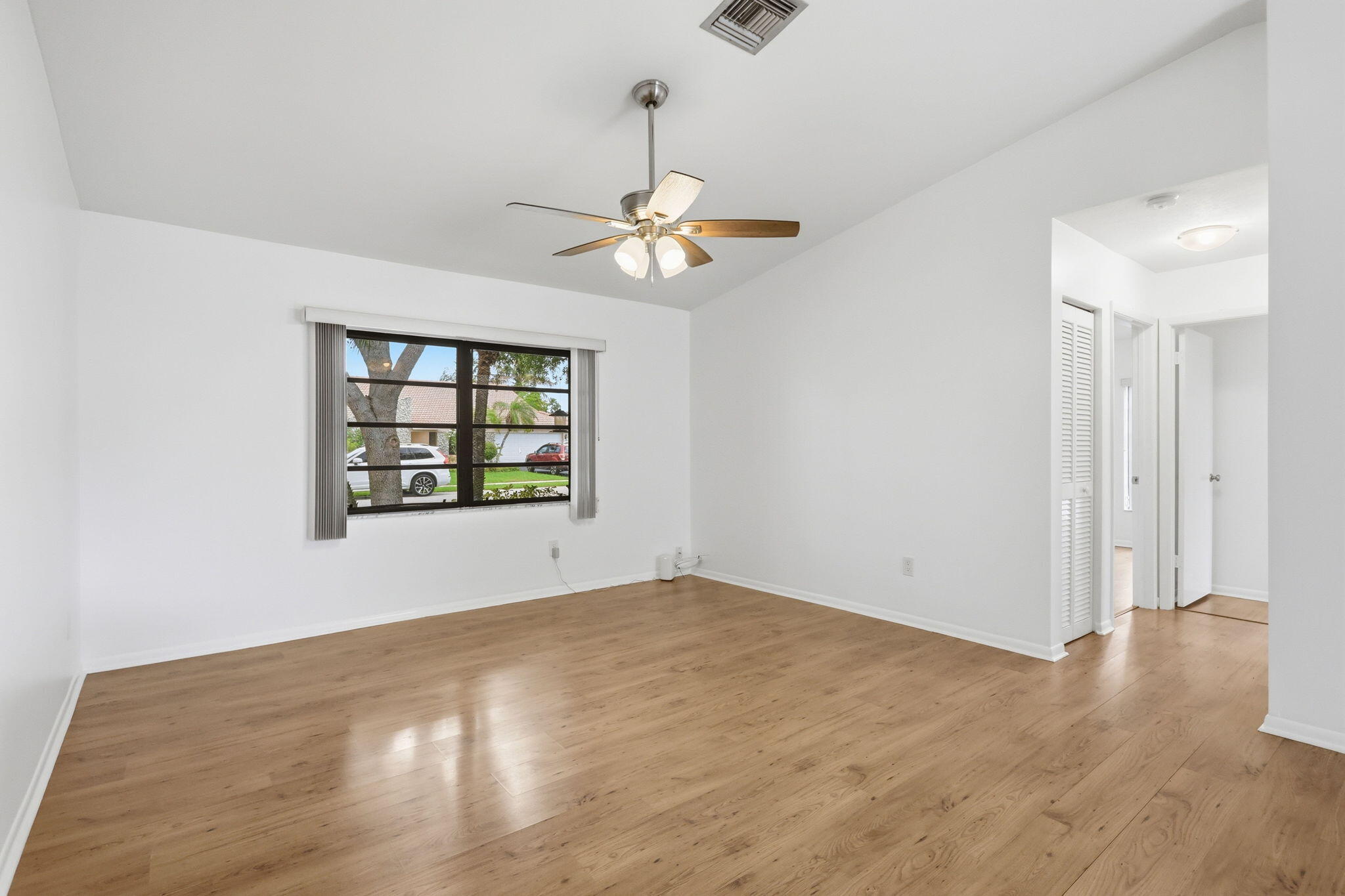 7909 NW 18th, Margate FL 33063