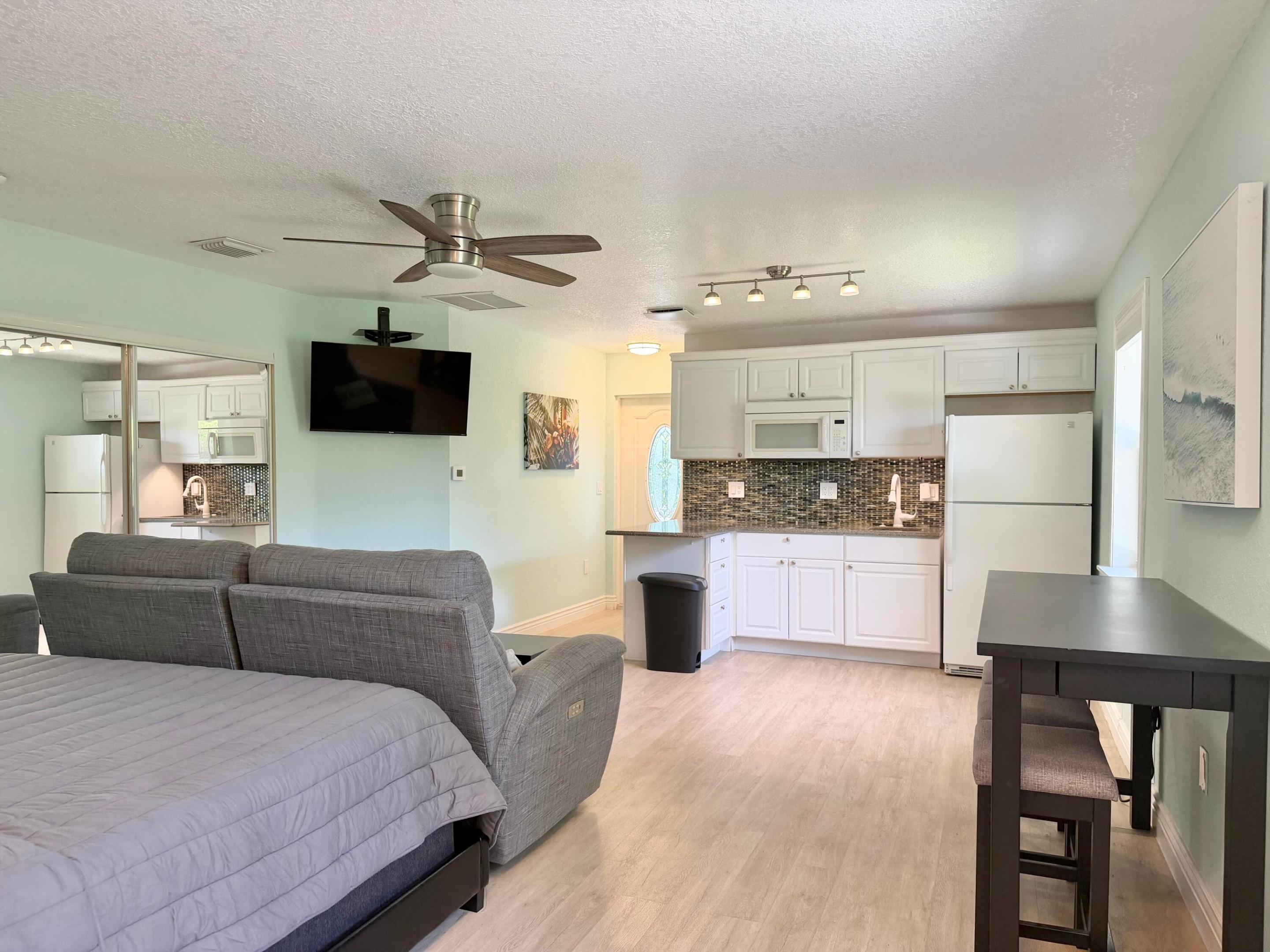 6100 Francis #B, Jupiter FL 33458