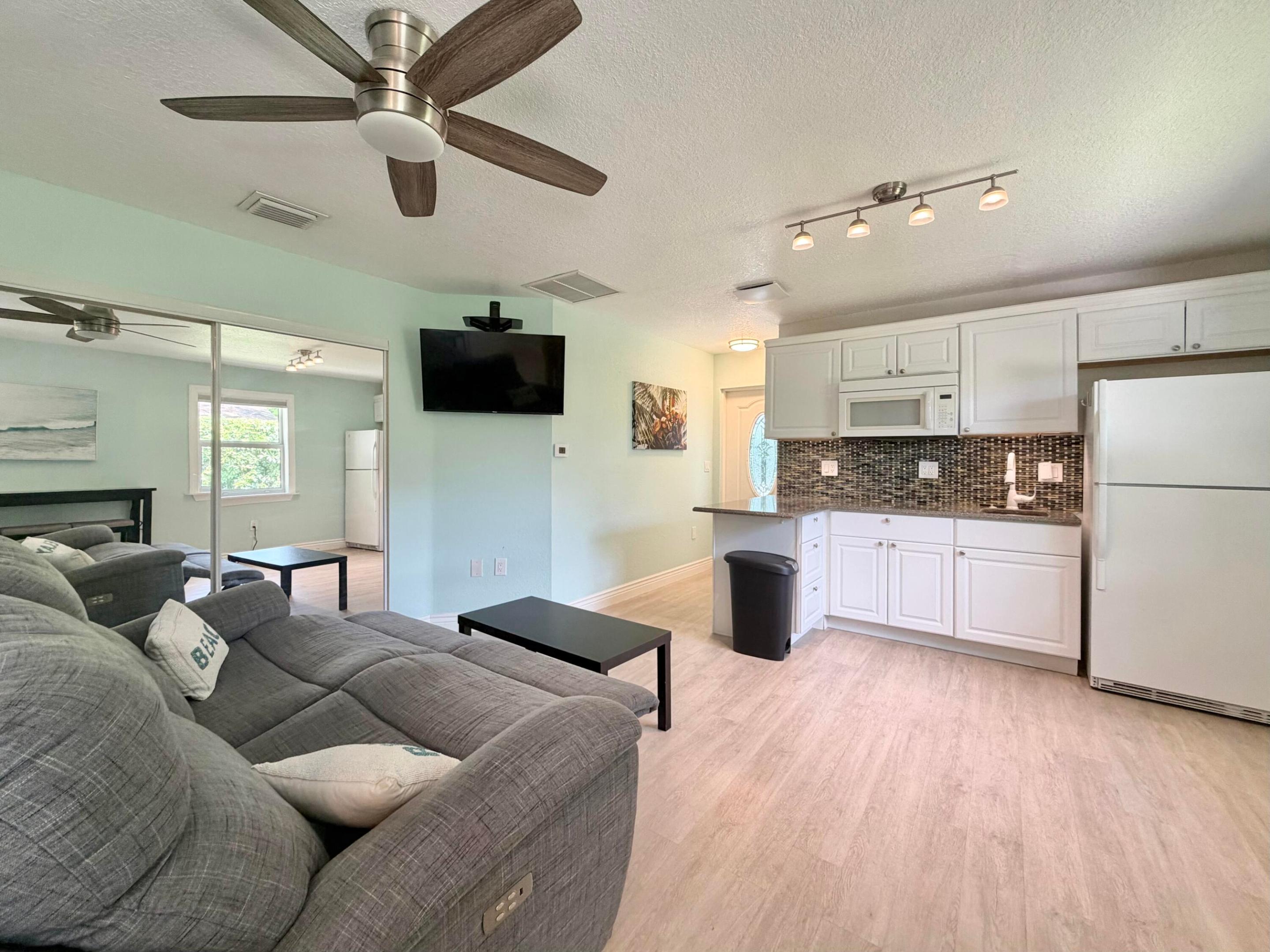 6100 Francis #B, Jupiter FL 33458