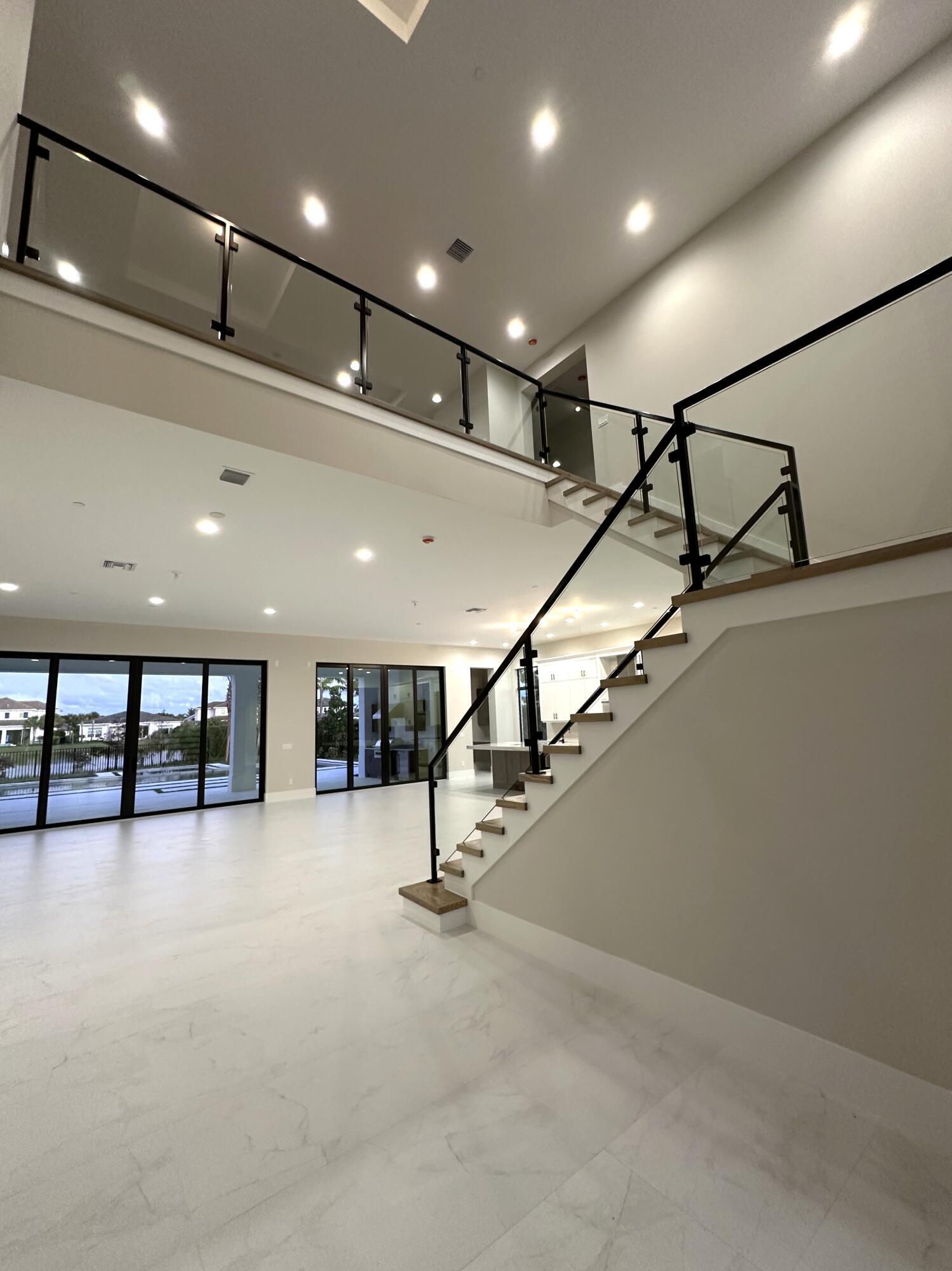9109 Coral Isles #{lot 86}, Palm Beach Gardens FL 33412