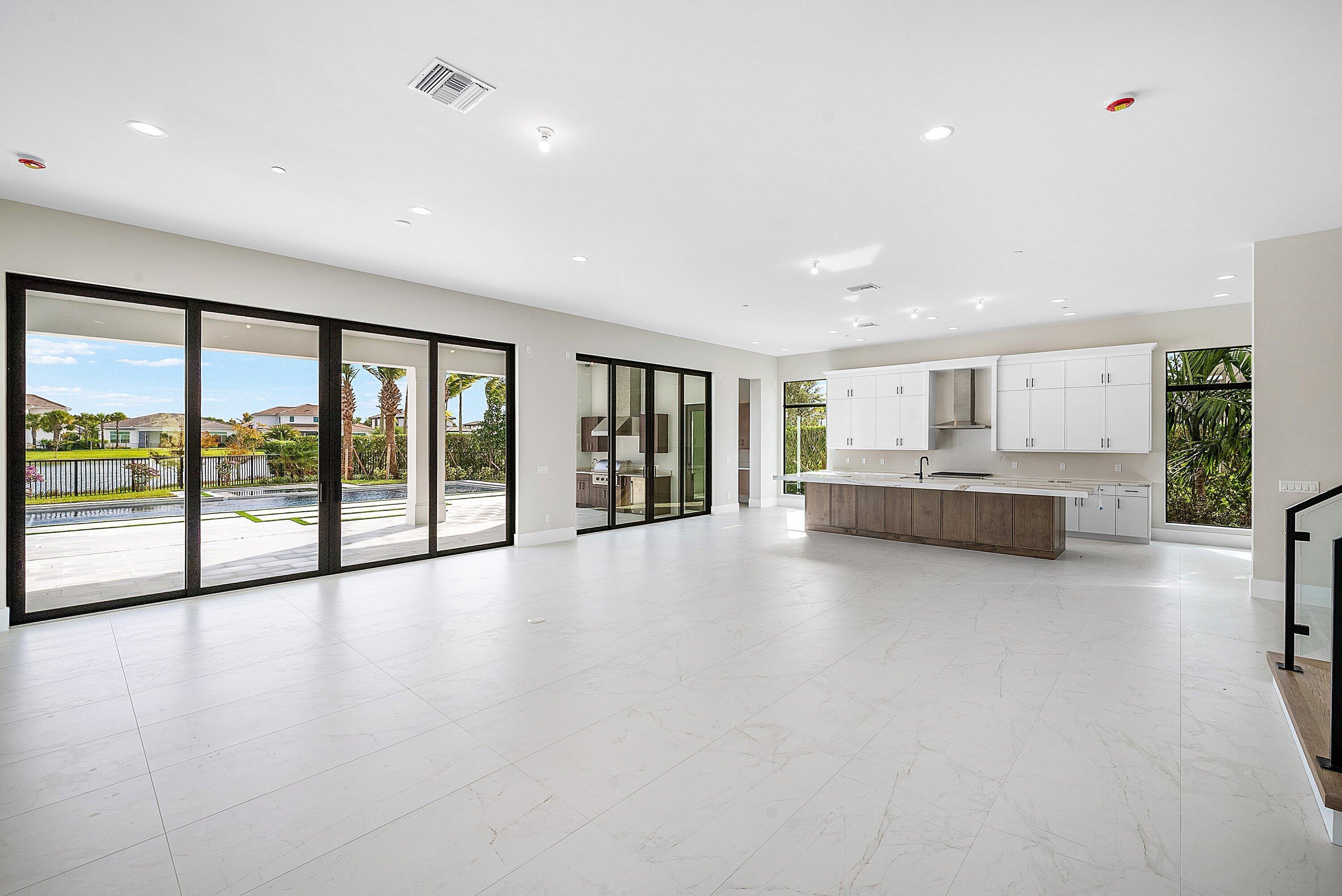 9109 Coral Isles #{lot 86}, Palm Beach Gardens FL 33412
