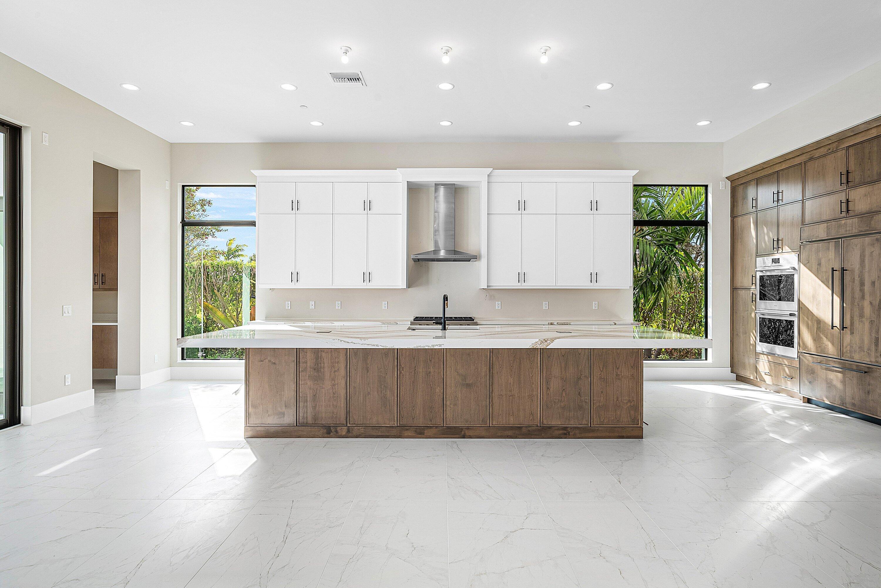 9109 Coral Isles #{lot 86}, Palm Beach Gardens FL 33412