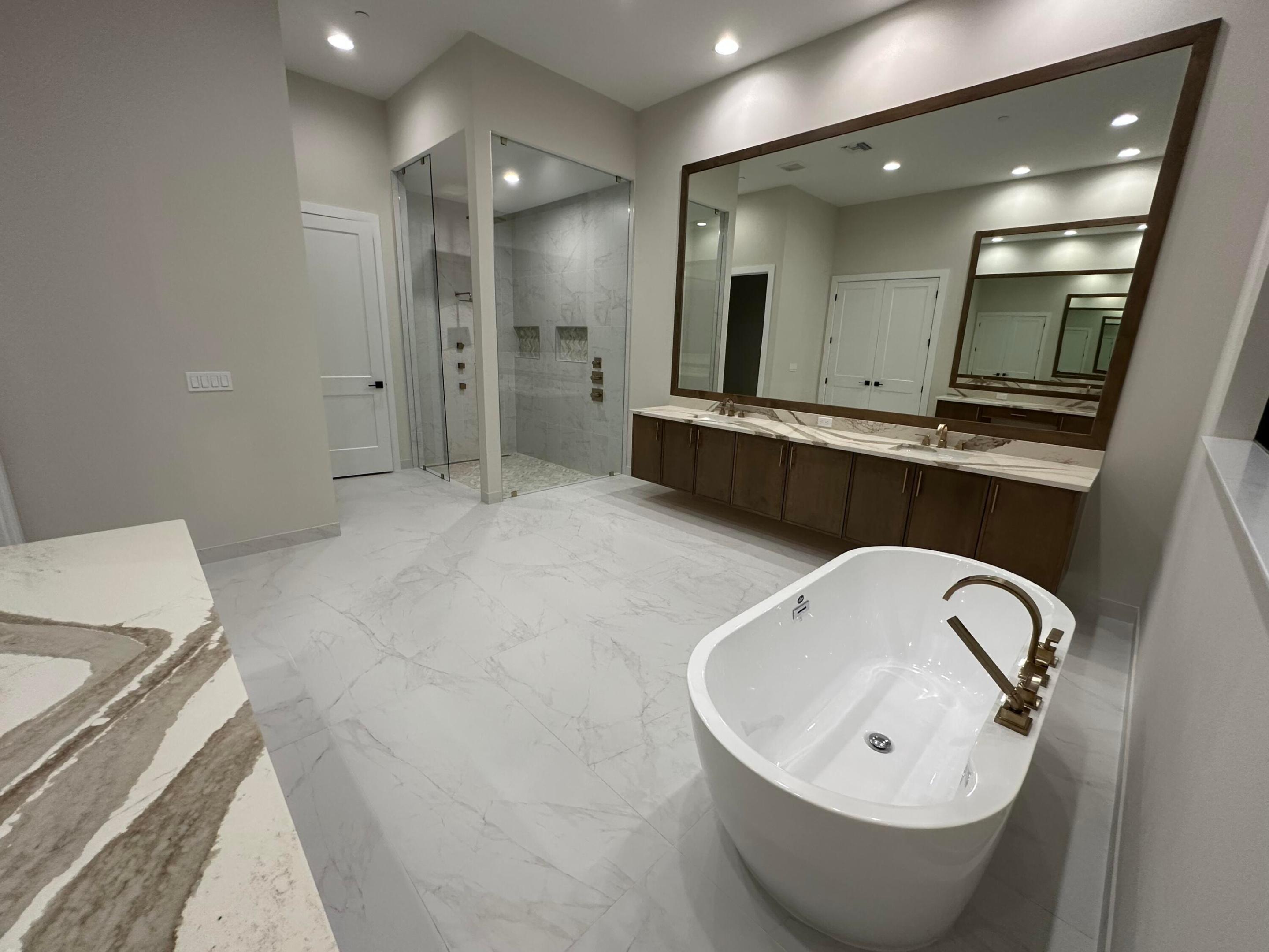 9109 Coral Isles #{lot 86}, Palm Beach Gardens FL 33412