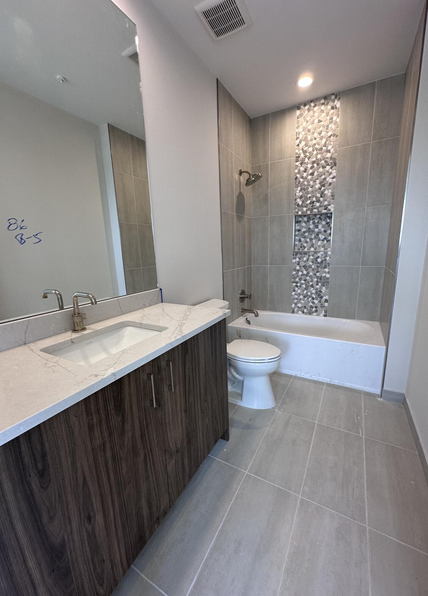 9109 Coral Isles #{Lot 86}, Palm Beach Gardens FL 33412