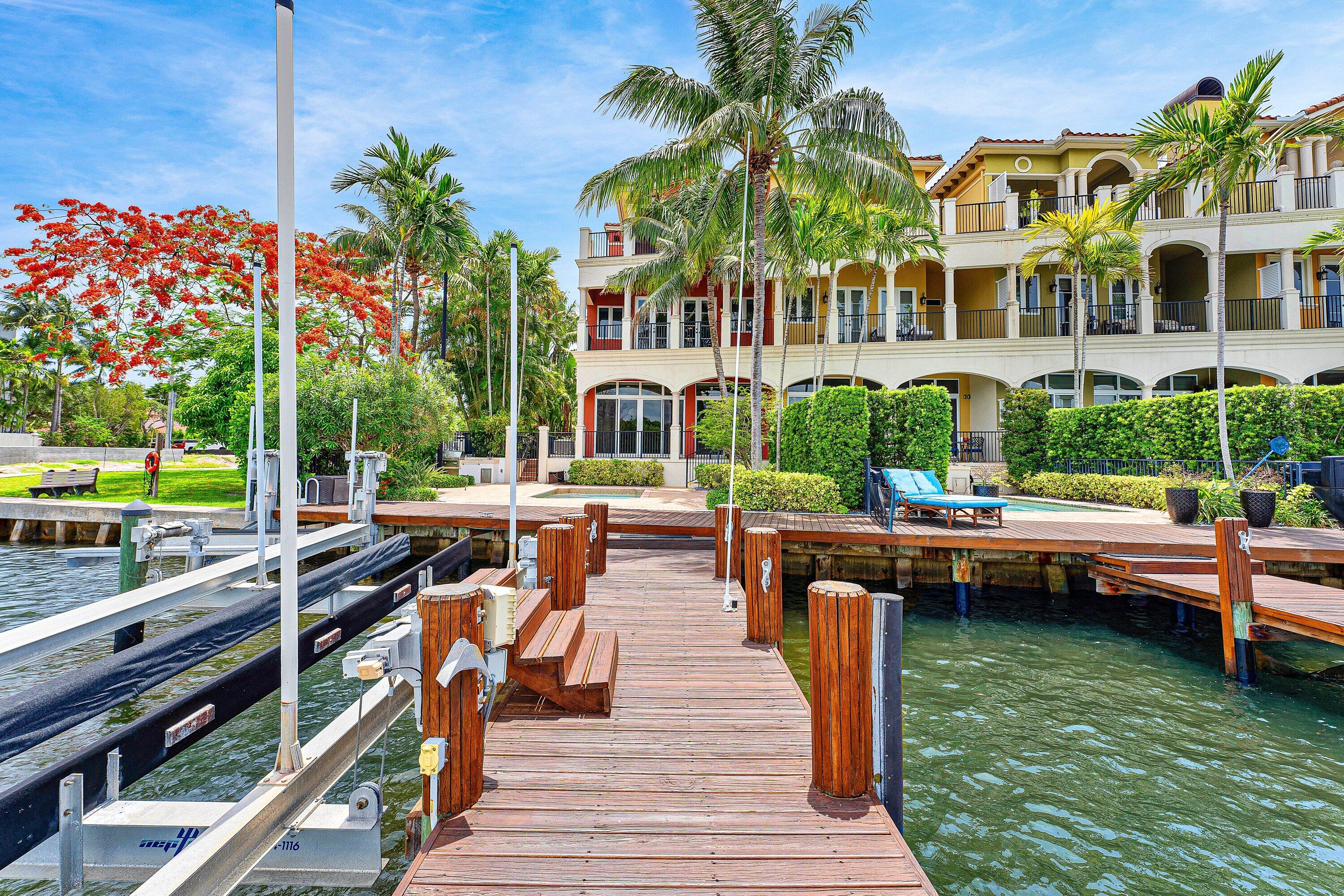 453 NE 19th, Deerfield Beach FL 33441