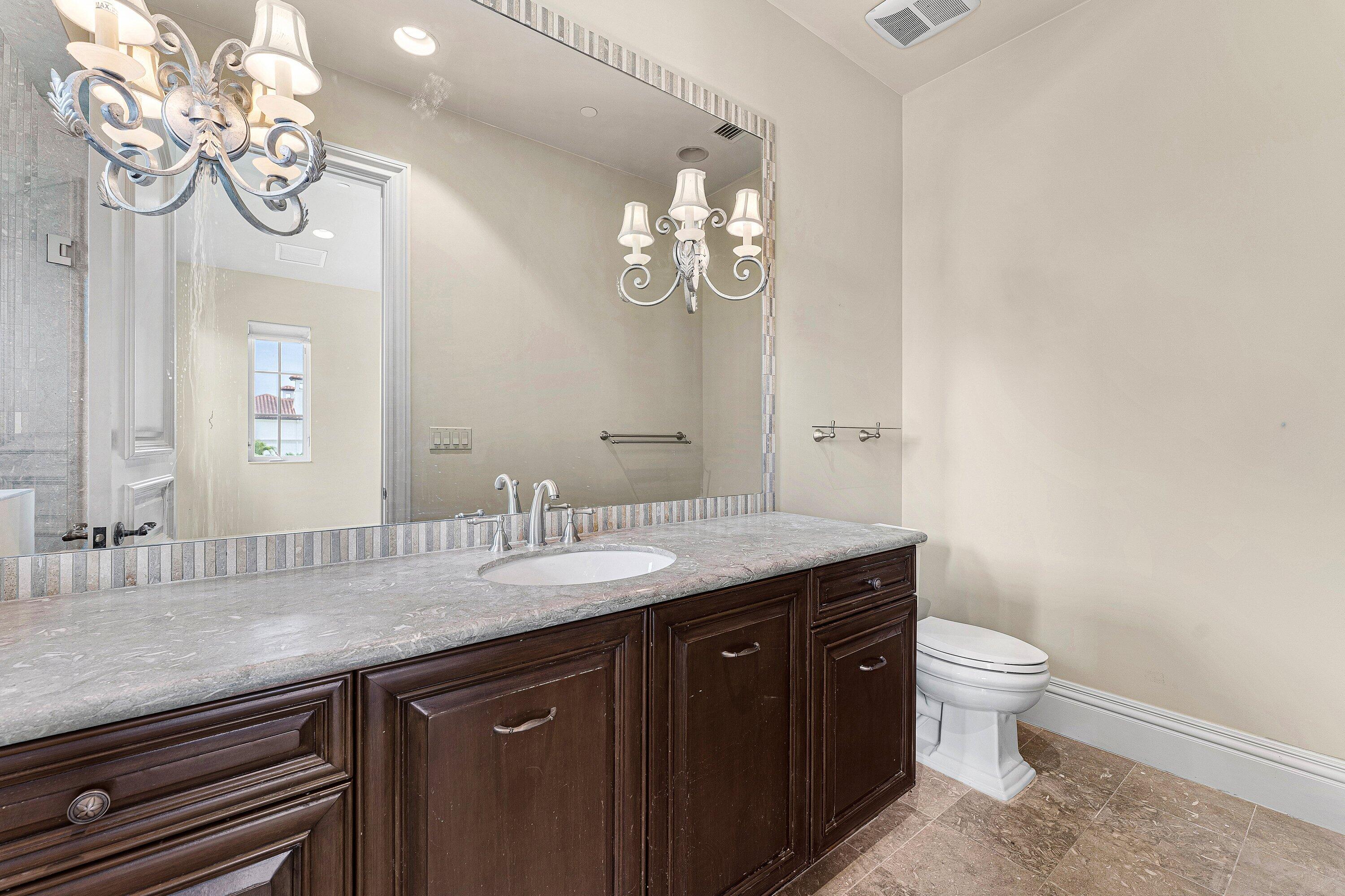 453 NE 19th, Deerfield Beach FL 33441