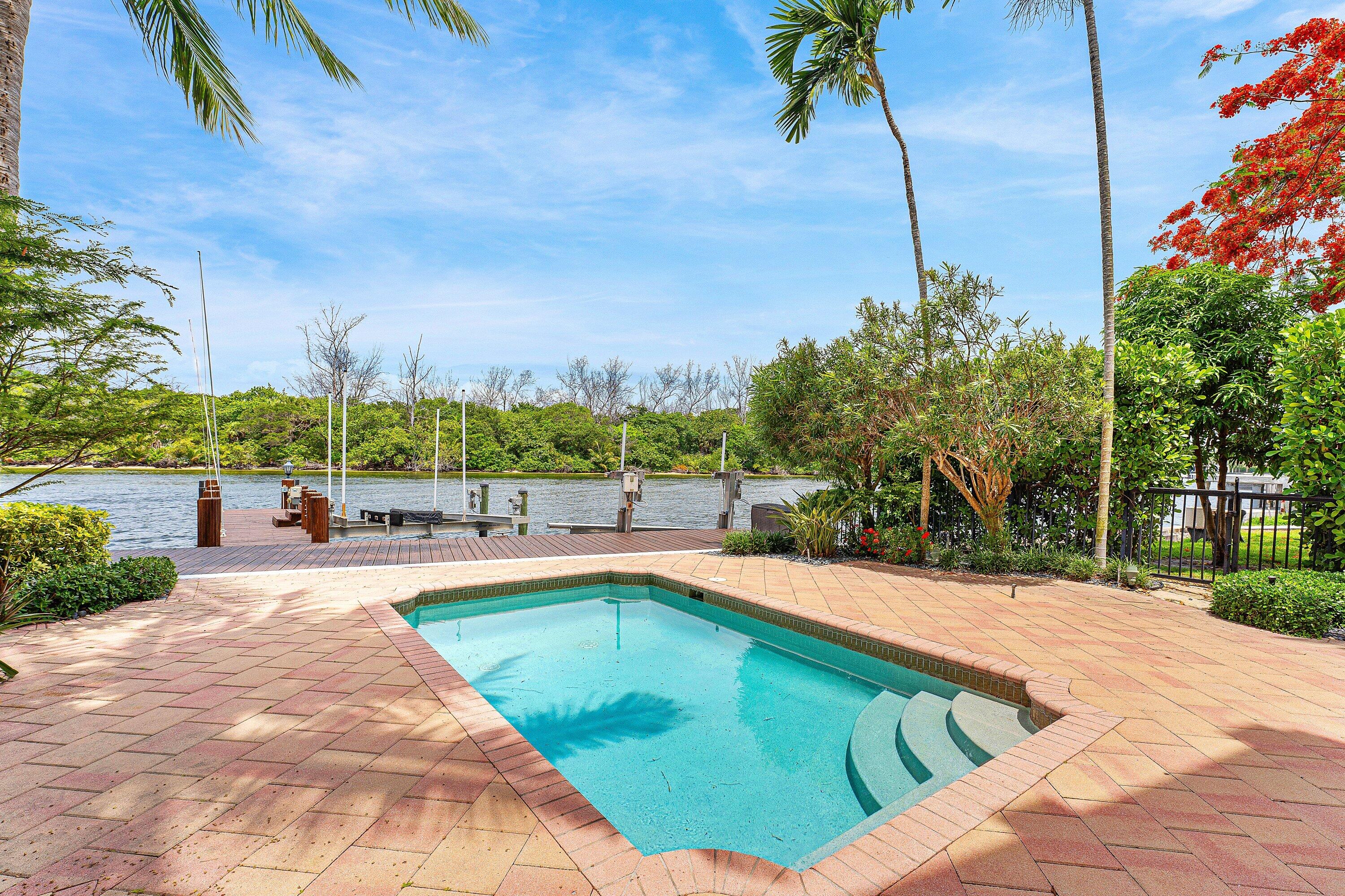 453 NE 19th, Deerfield Beach FL 33441