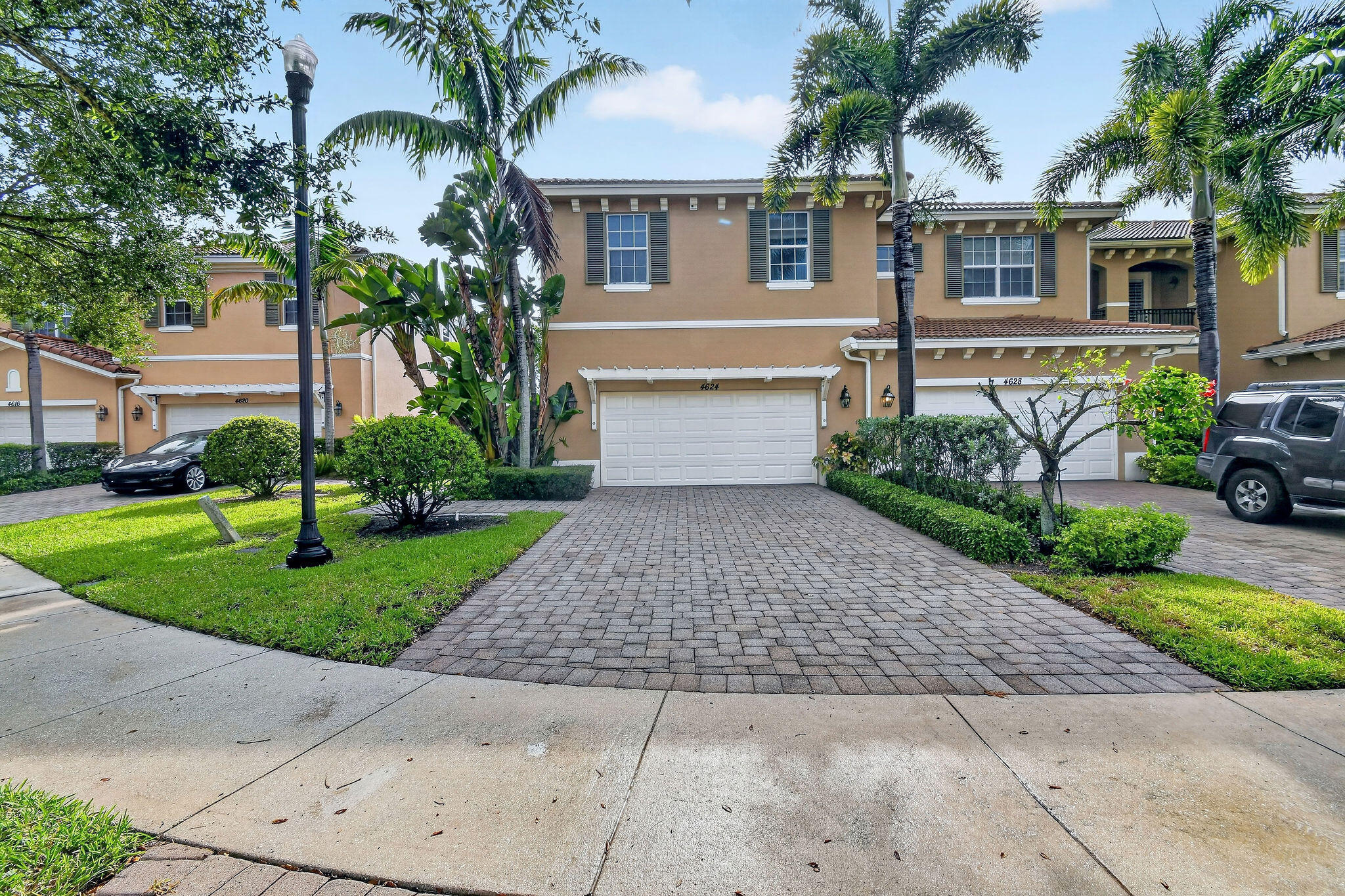 4624 Cadiz, Palm Beach Gardens FL 33418