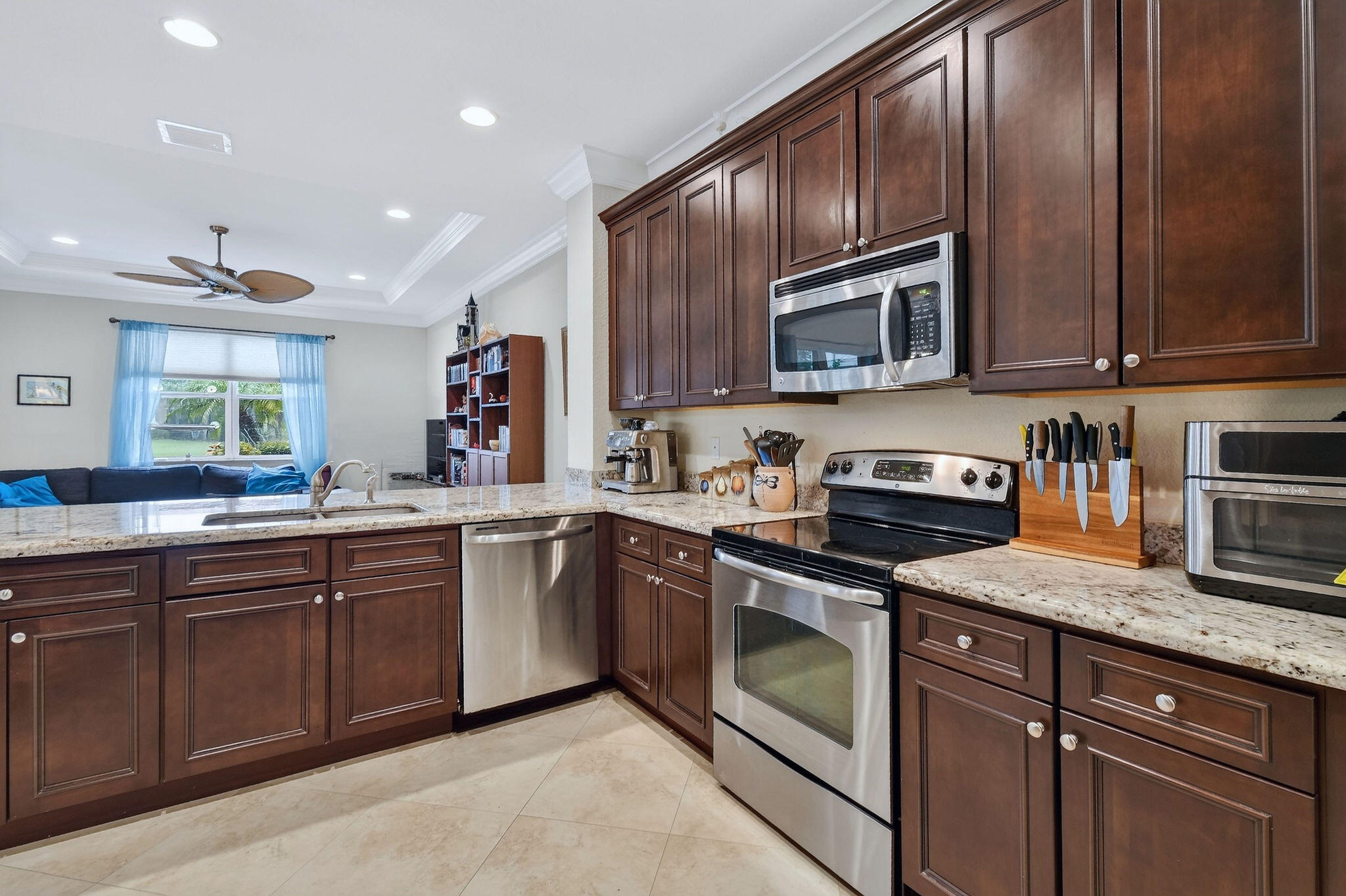 4624 Cadiz, Palm Beach Gardens FL 33418