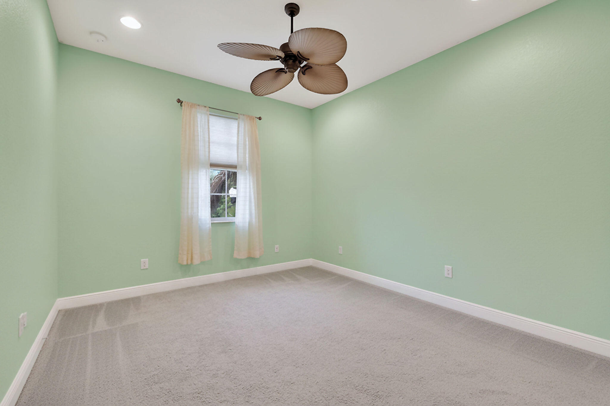 4624 Cadiz, Palm Beach Gardens FL 33418