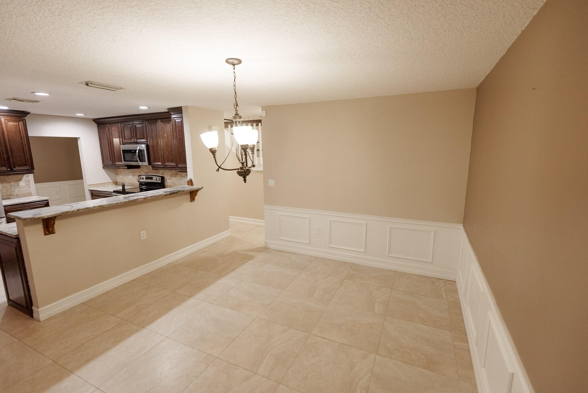 7251 NW 24th, Margate FL 33063