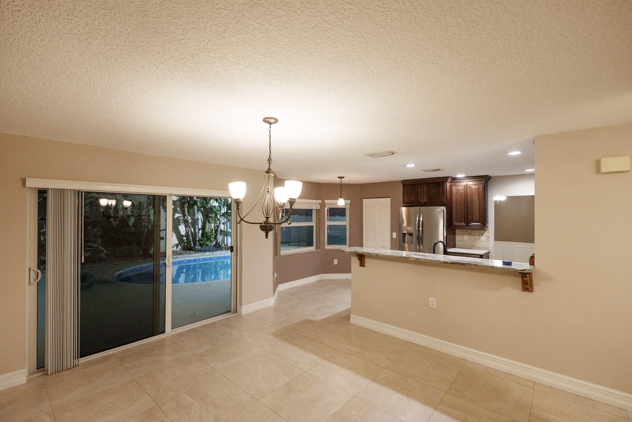 7251 NW 24th, Margate FL 33063