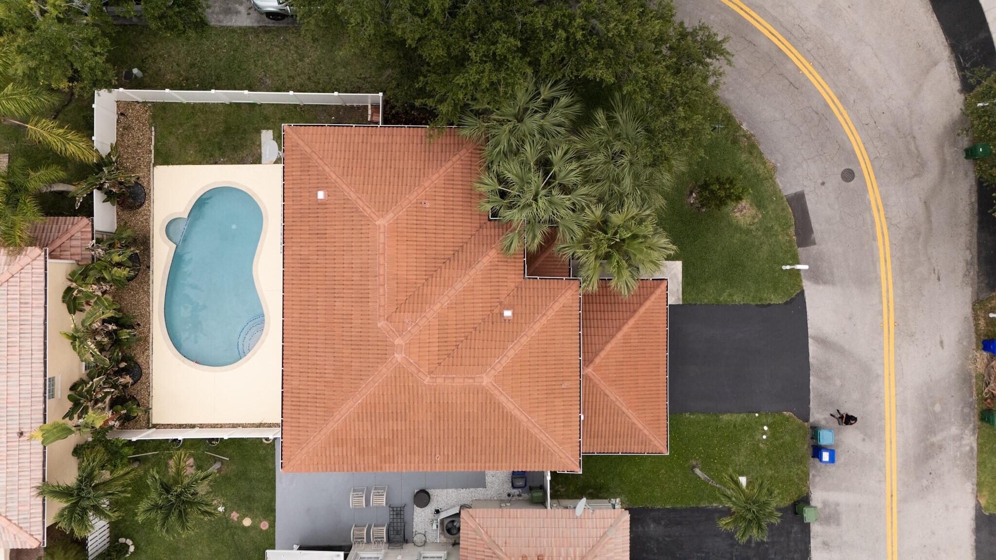 7251 NW 24th, Margate FL 33063