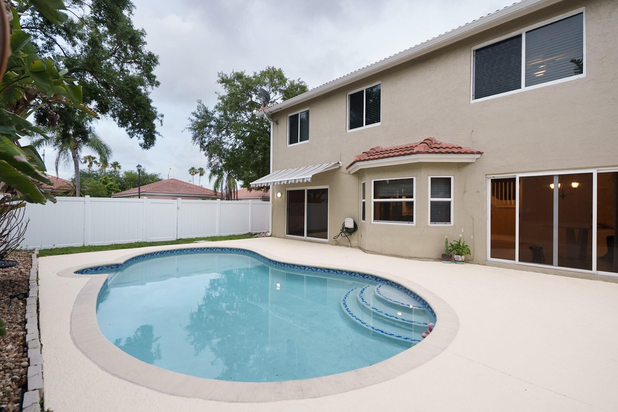 7251 NW 24th, Margate FL 33063