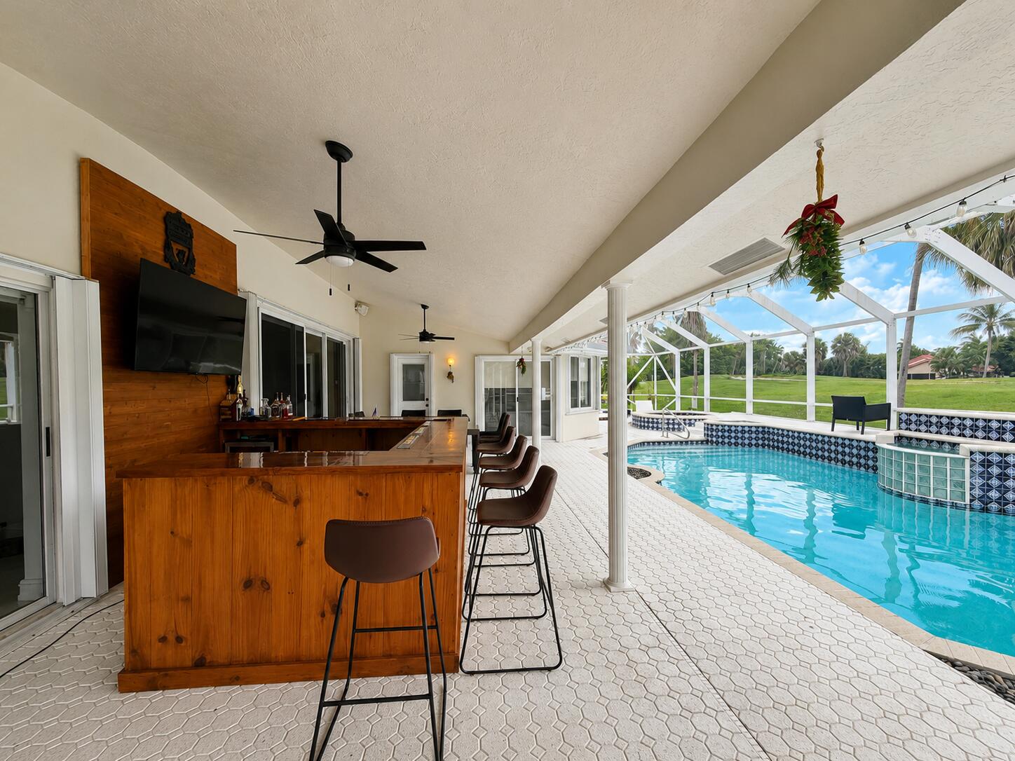 10481 Milburn, Boca Raton FL 33498