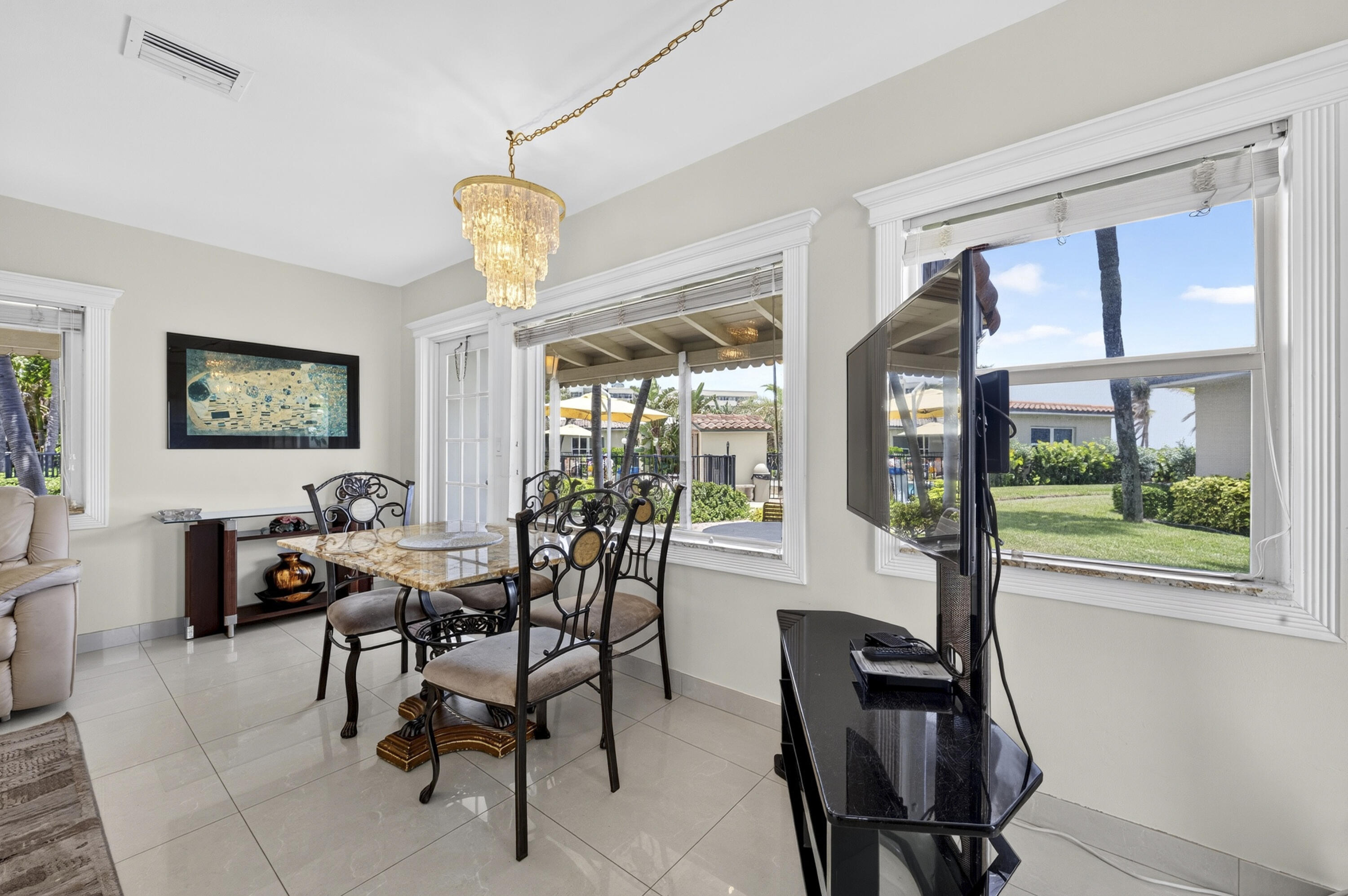 1225 Hillsboro Mile #Villa H2, Hillsboro Beach FL 33062