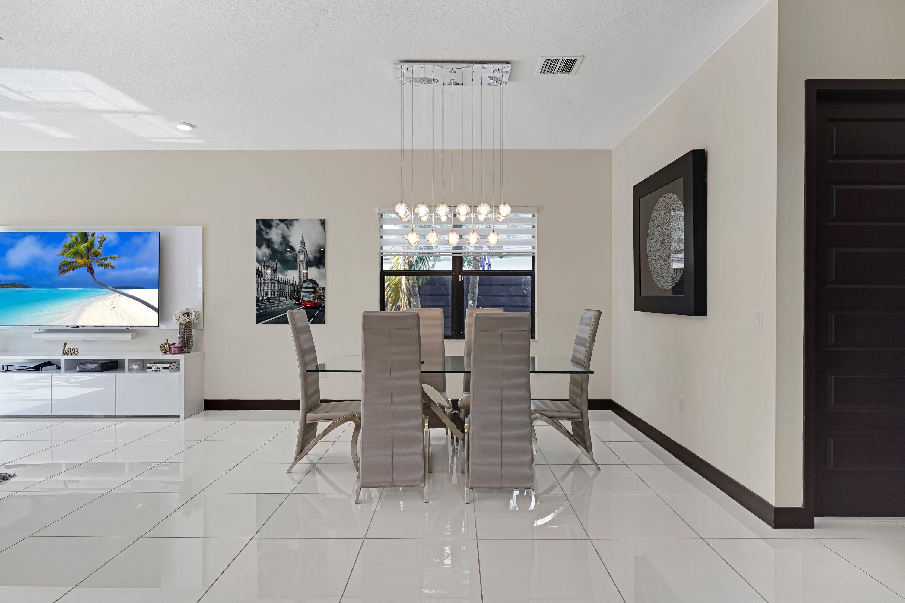 15451 NW 88th, Miami Lakes FL 33018