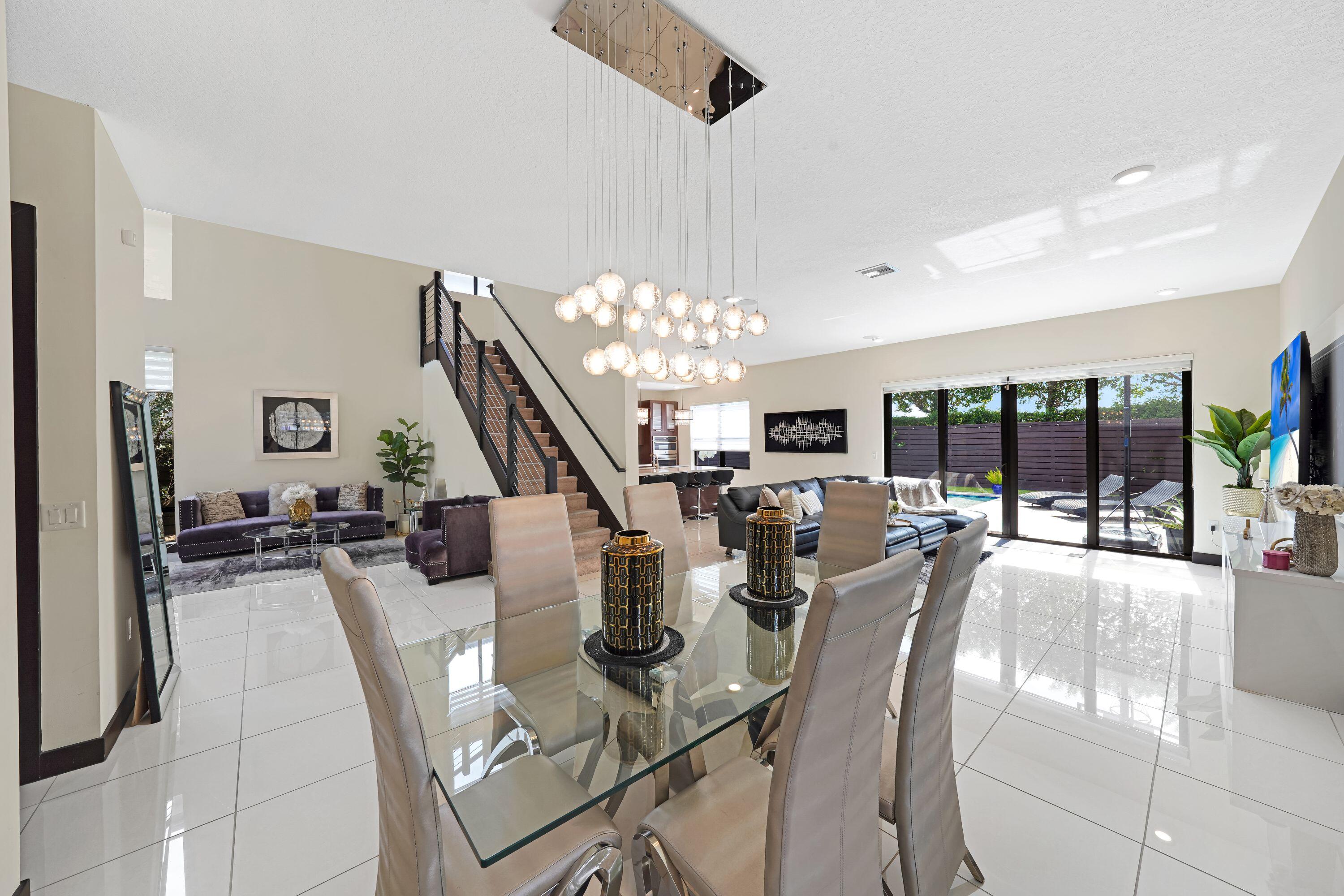 15451 NW 88th, Miami Lakes FL 33018