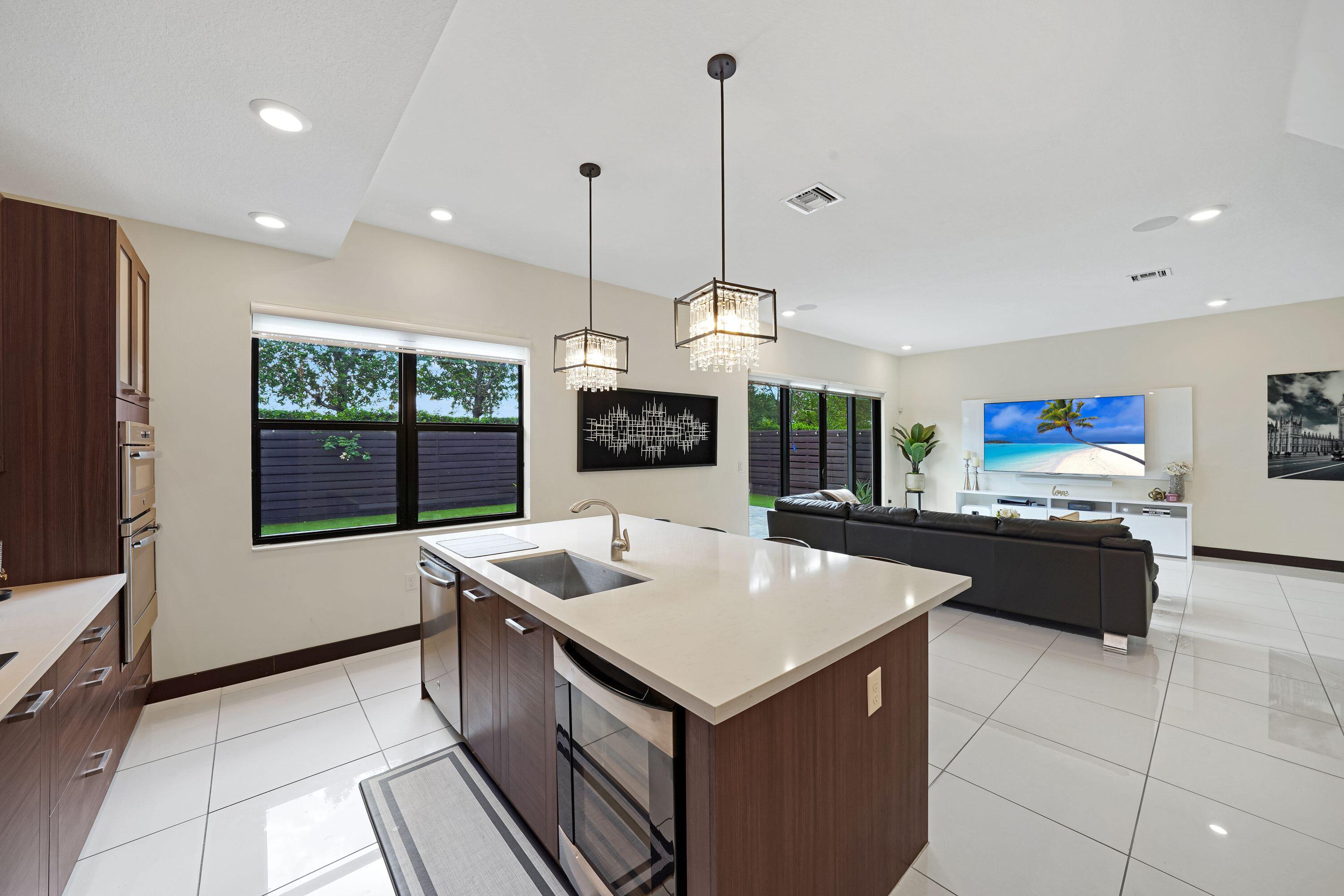 15451 NW 88th, Miami Lakes FL 33018