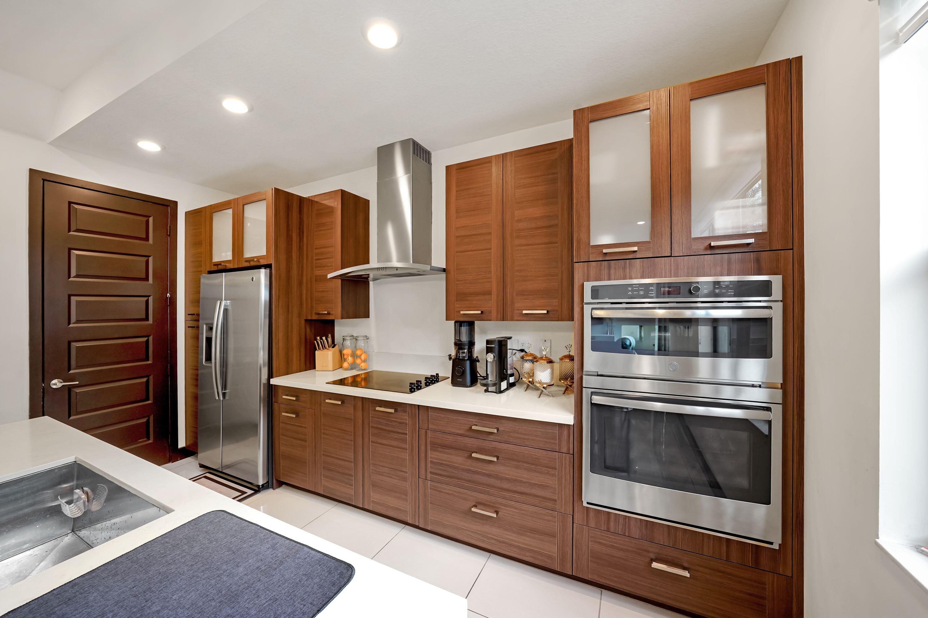 15451 NW 88th, Miami Lakes FL 33018