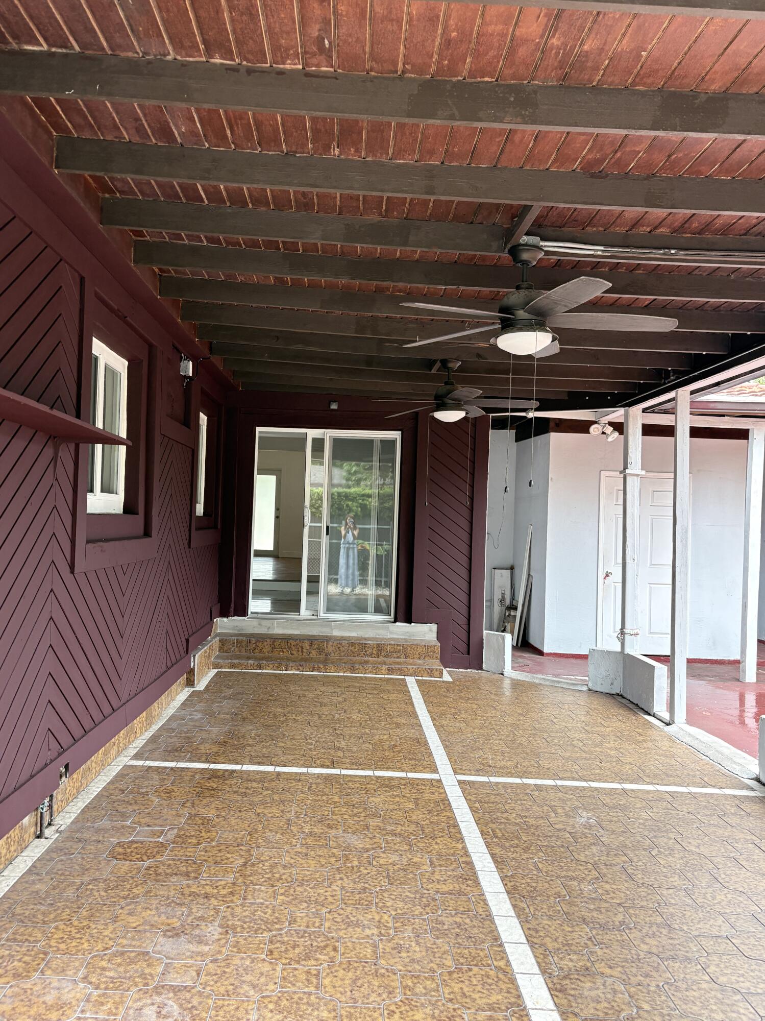 3520 SW 20th, Miami FL 33145