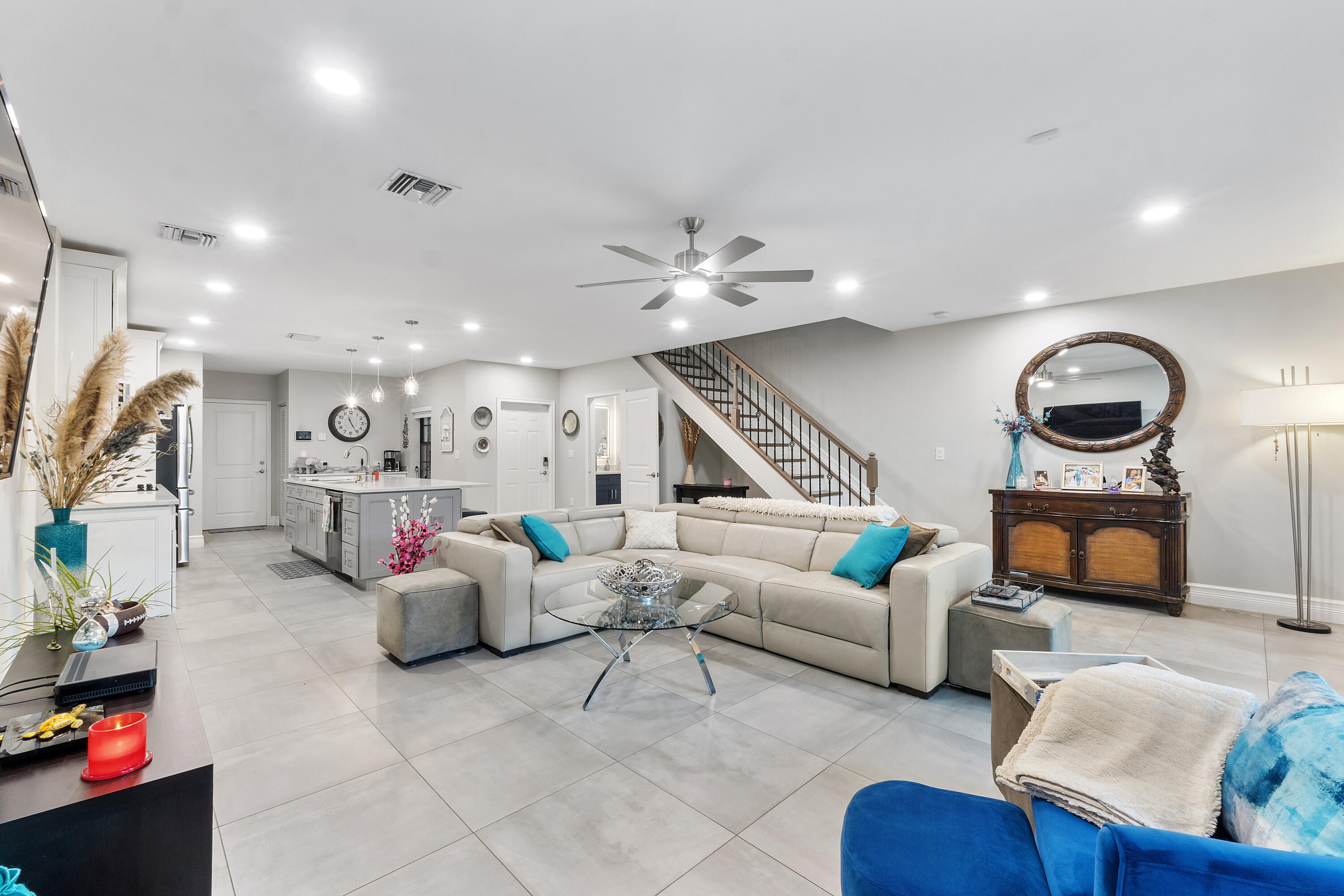 2932 Hidden Harbour, Dania Beach FL 33312