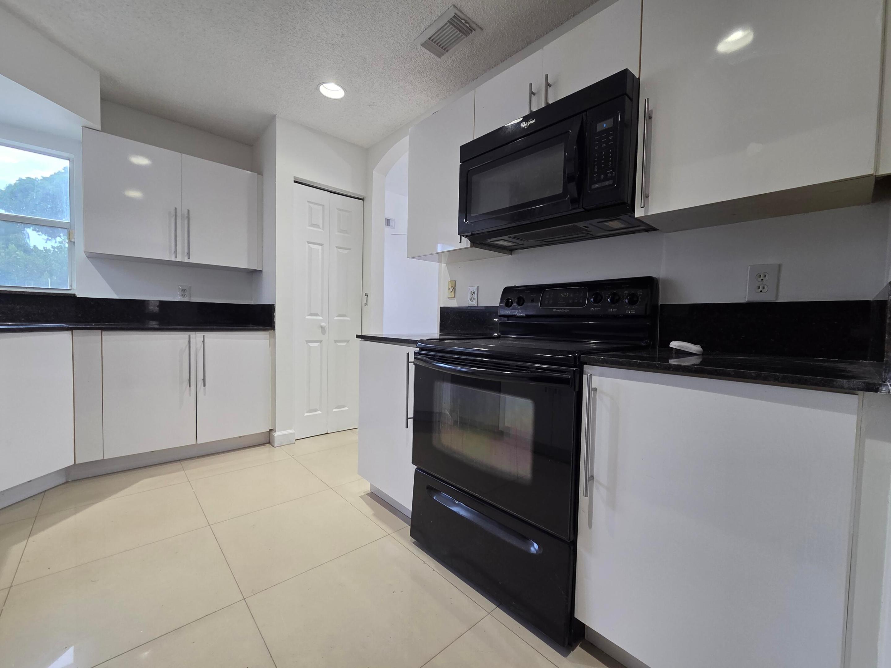 533 NW 47th, Coconut Creek FL 33063
