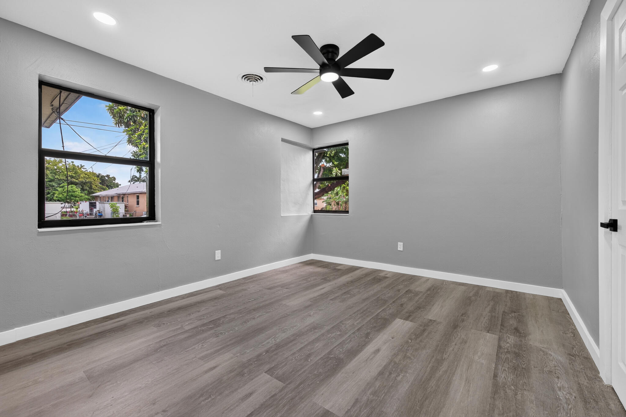 24 NW Avenue I, Belle Glade FL 33430