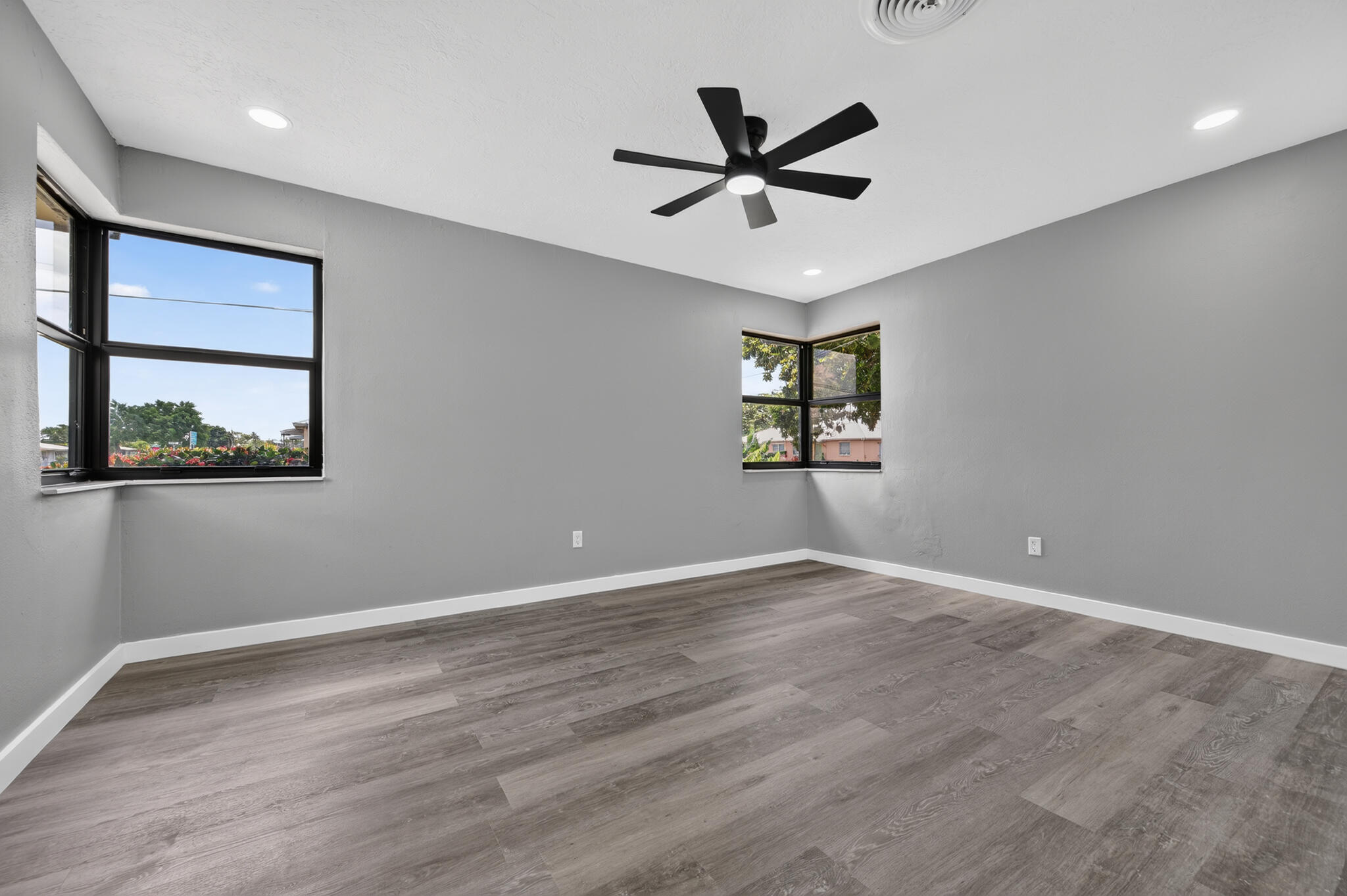24 NW Avenue I, Belle Glade FL 33430