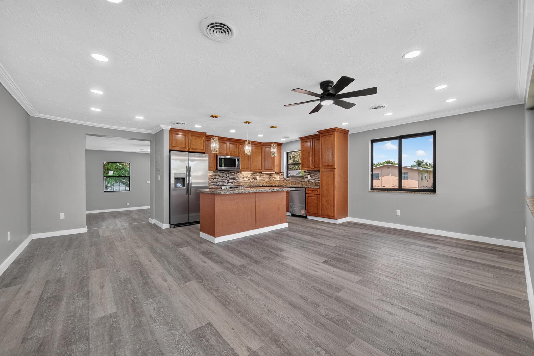 24 NW Avenue I, Belle Glade FL 33430