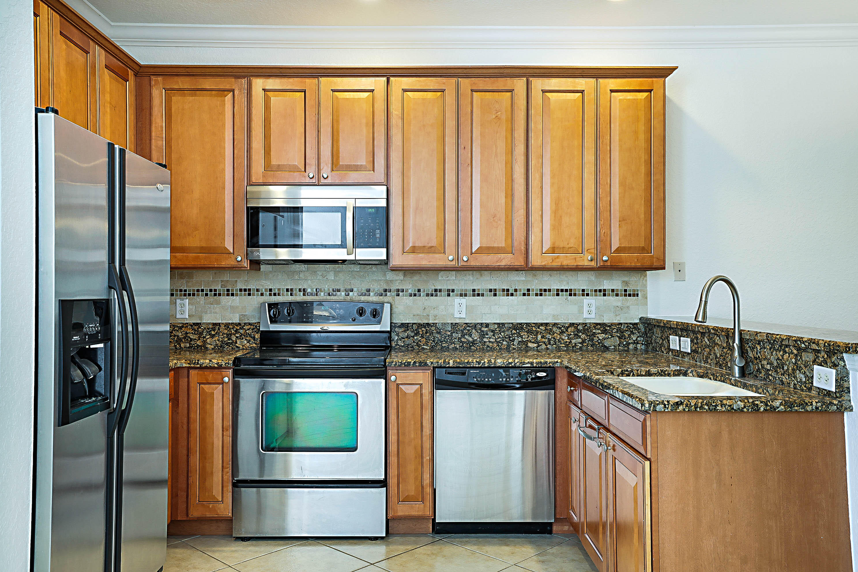241 E Thatch Palm, Jupiter FL 33458