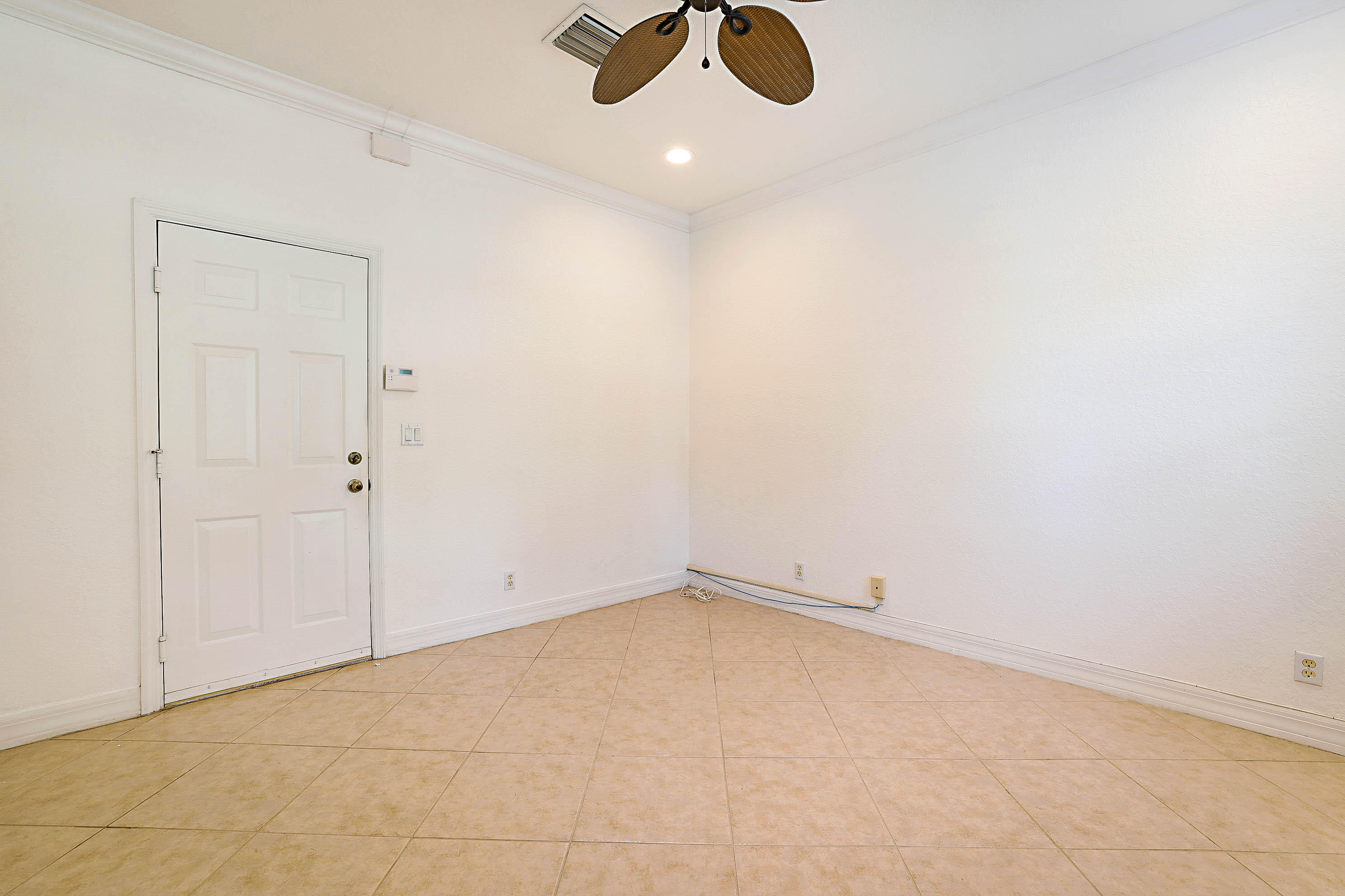241 E Thatch Palm, Jupiter FL 33458