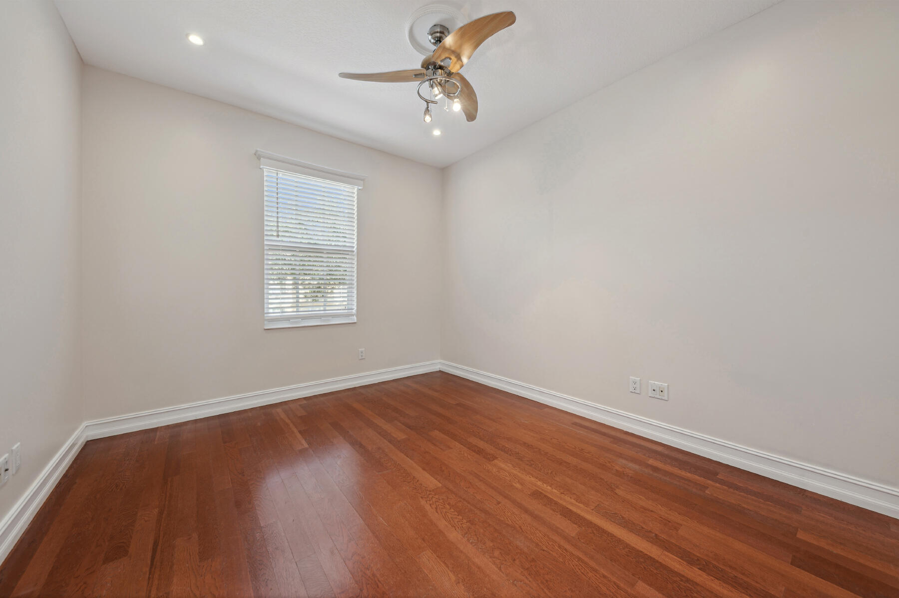 477 Capistrano, Palm Beach Gardens FL 33410