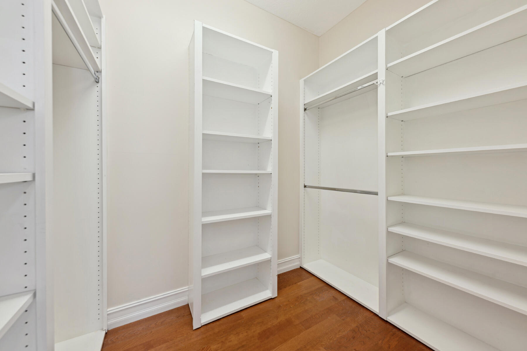477 Capistrano, Palm Beach Gardens FL 33410