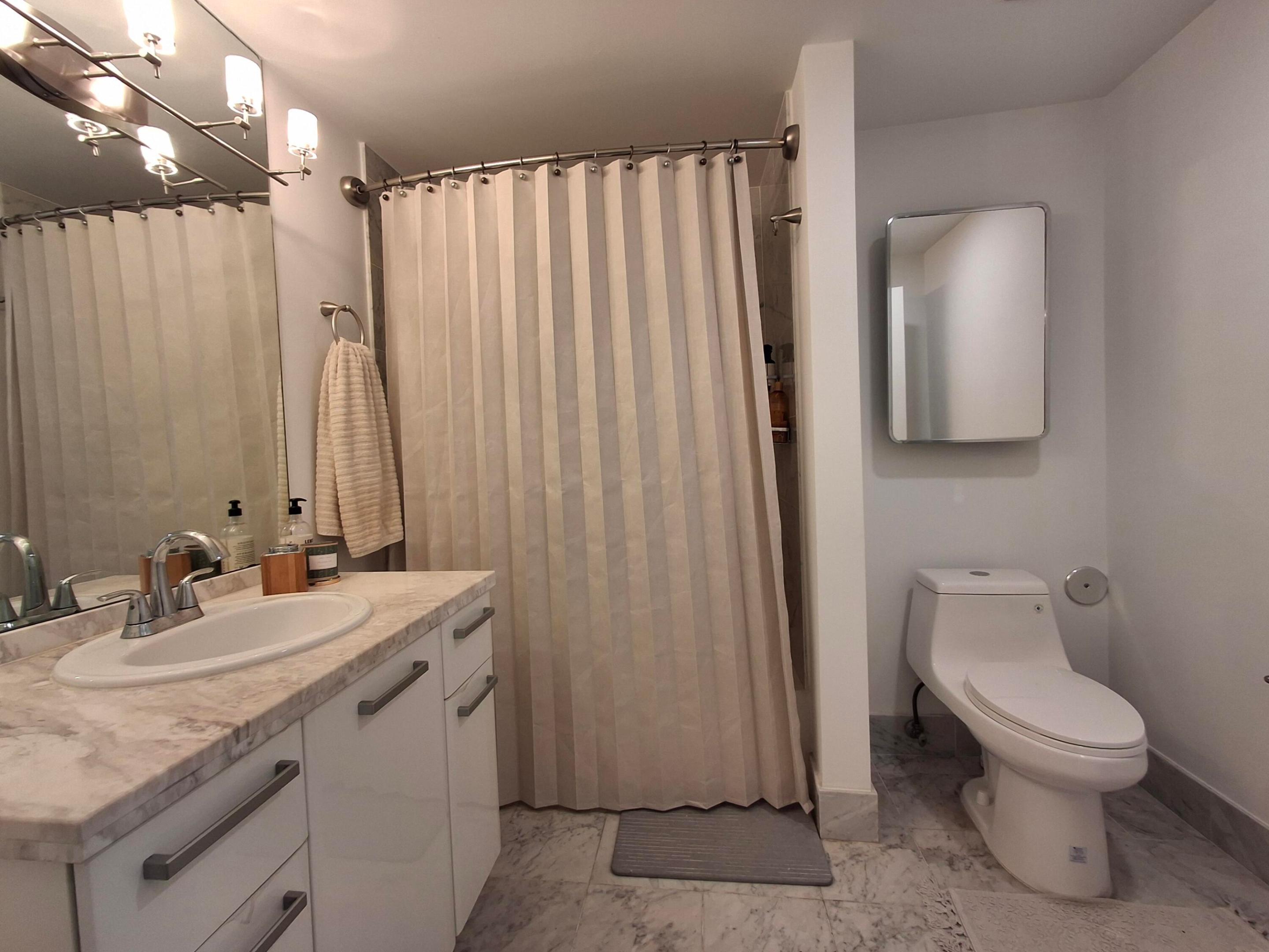 253 NE 2nd #221, Miami FL 33132