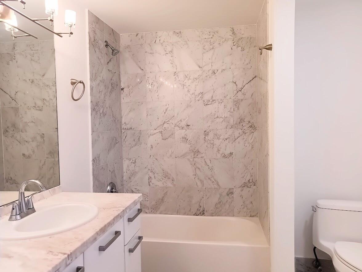 253 NE 2nd #221, Miami FL 33132