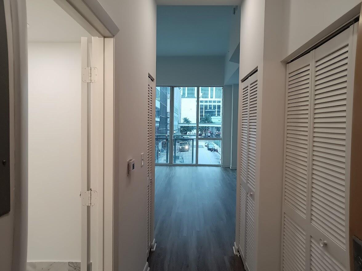 253 NE 2nd #221, Miami FL 33132