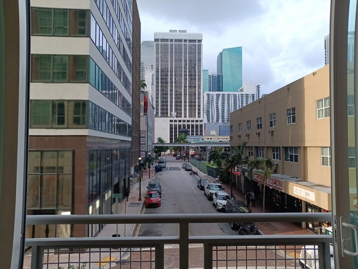 253 NE 2nd #221, Miami FL 33132