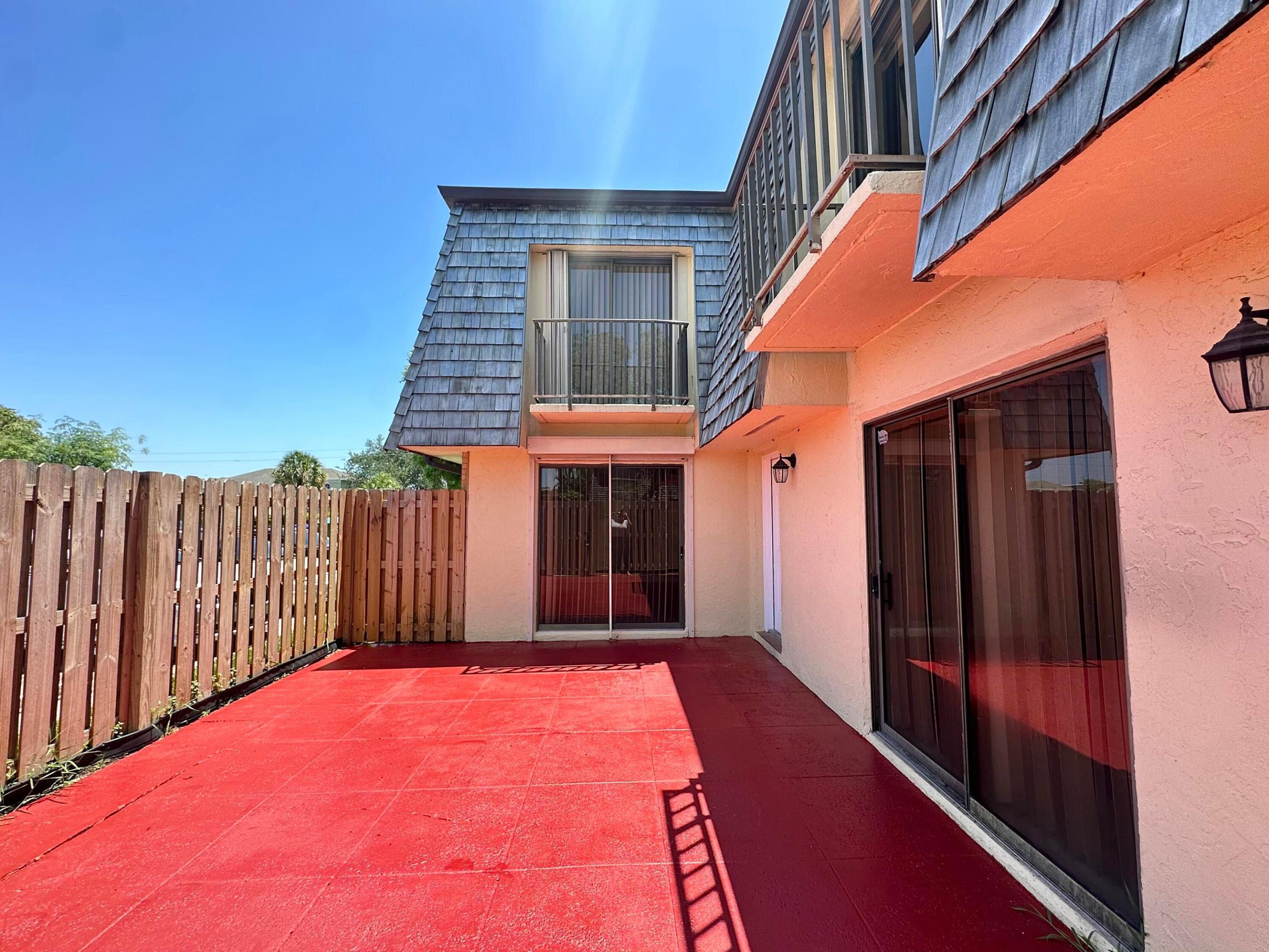 416 Arabian, Palm Springs FL 33461