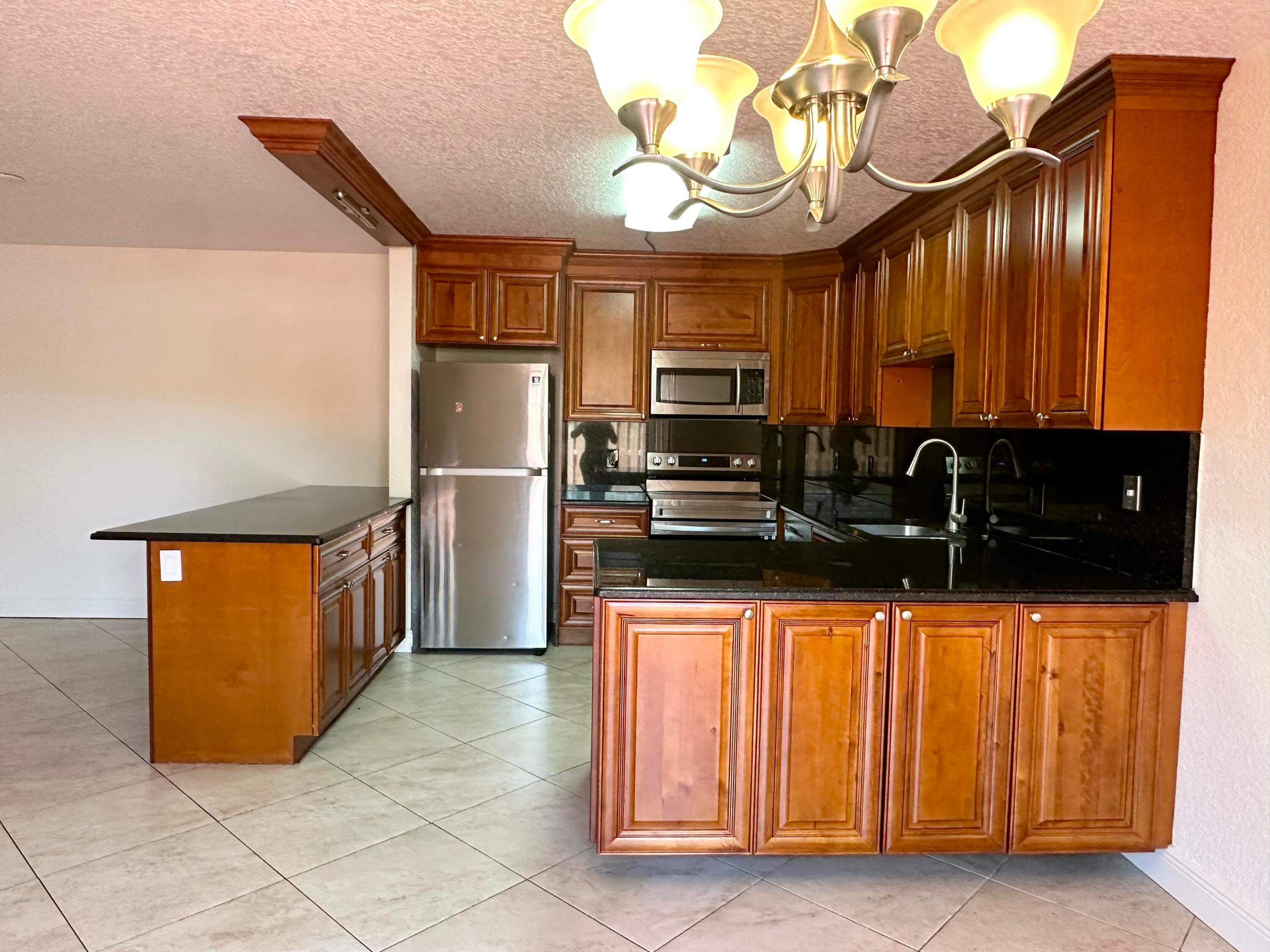 416 Arabian, Palm Springs FL 33461