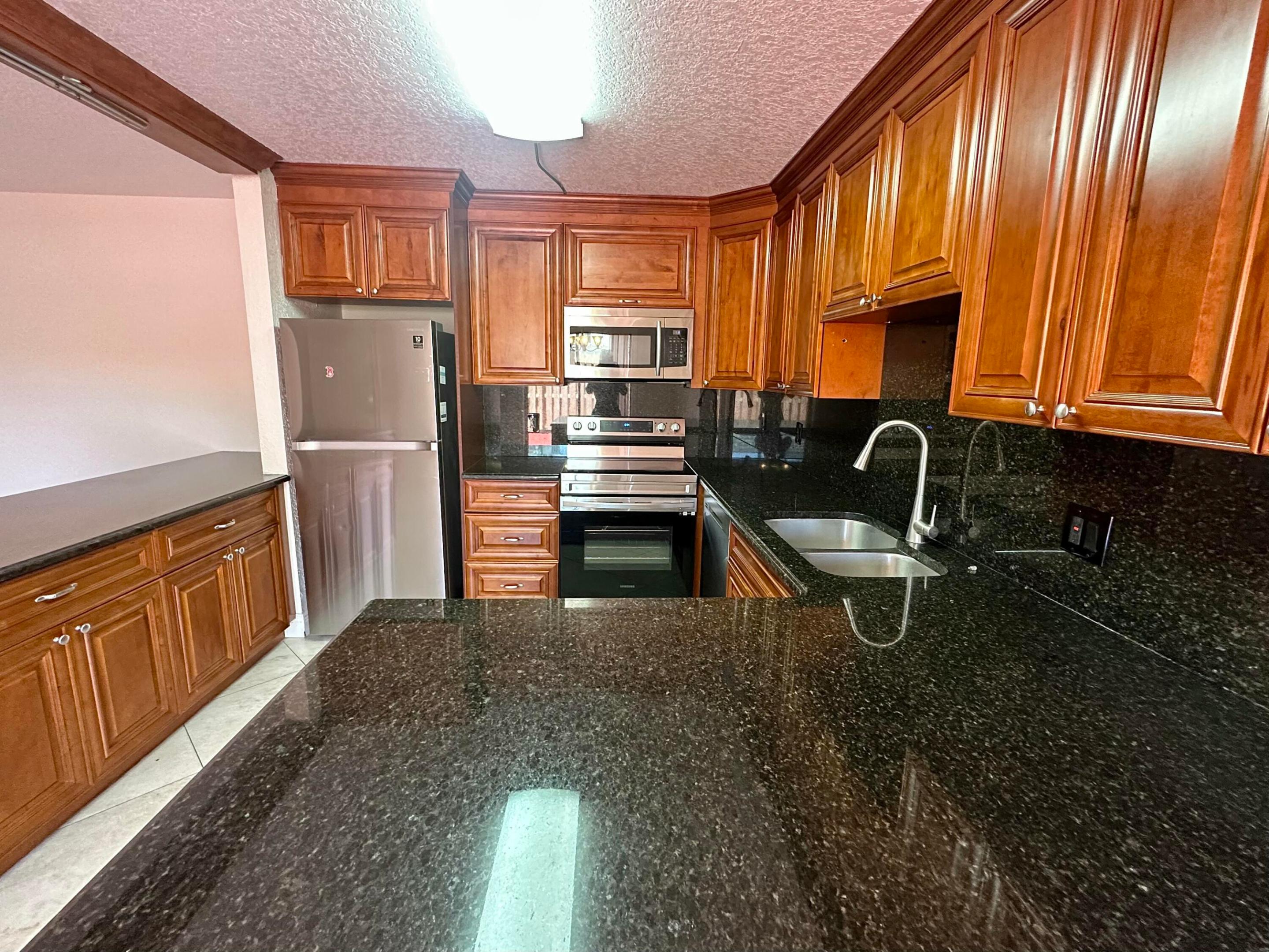 416 Arabian, Palm Springs FL 33461