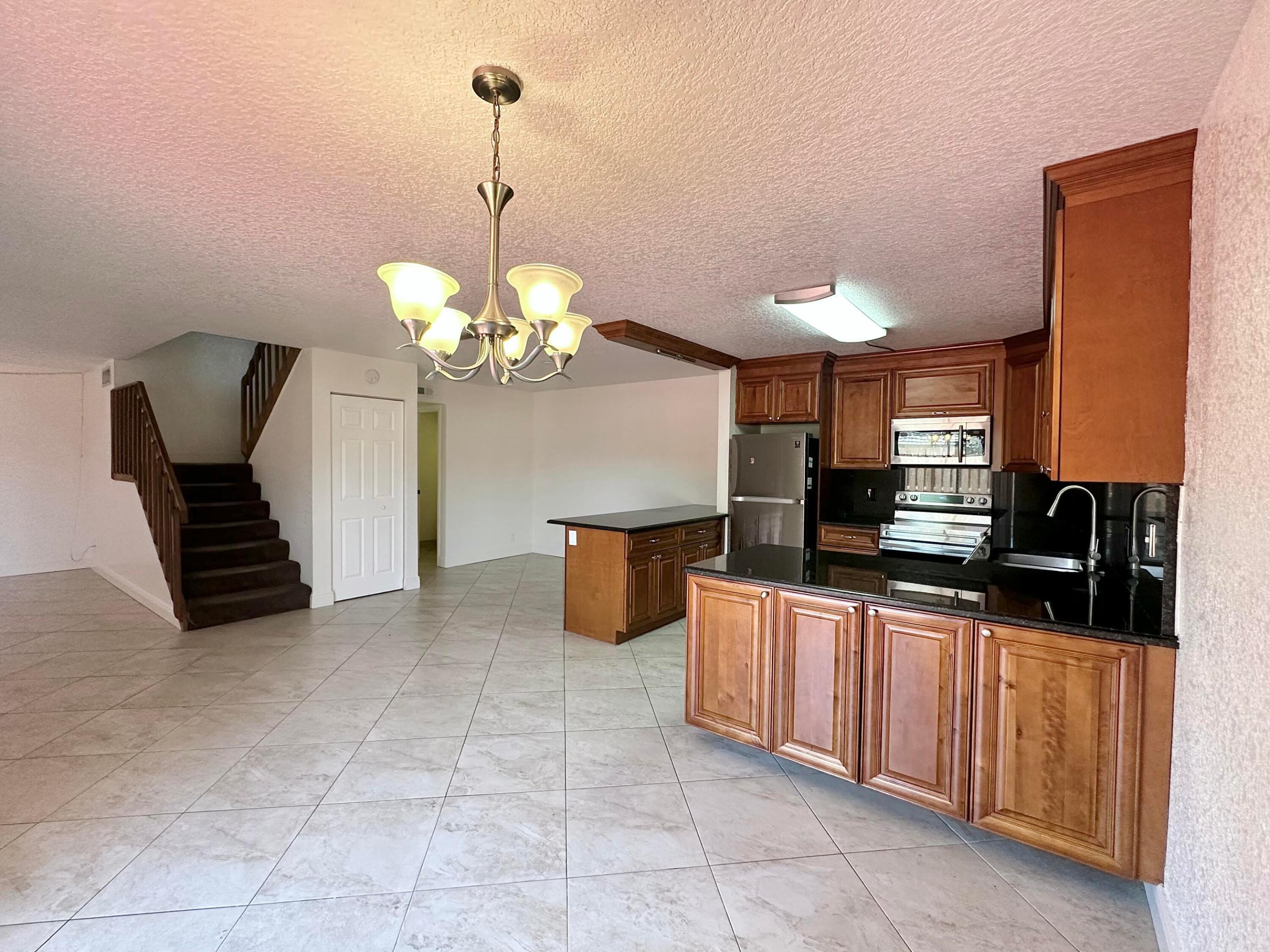 416 Arabian, Palm Springs FL 33461